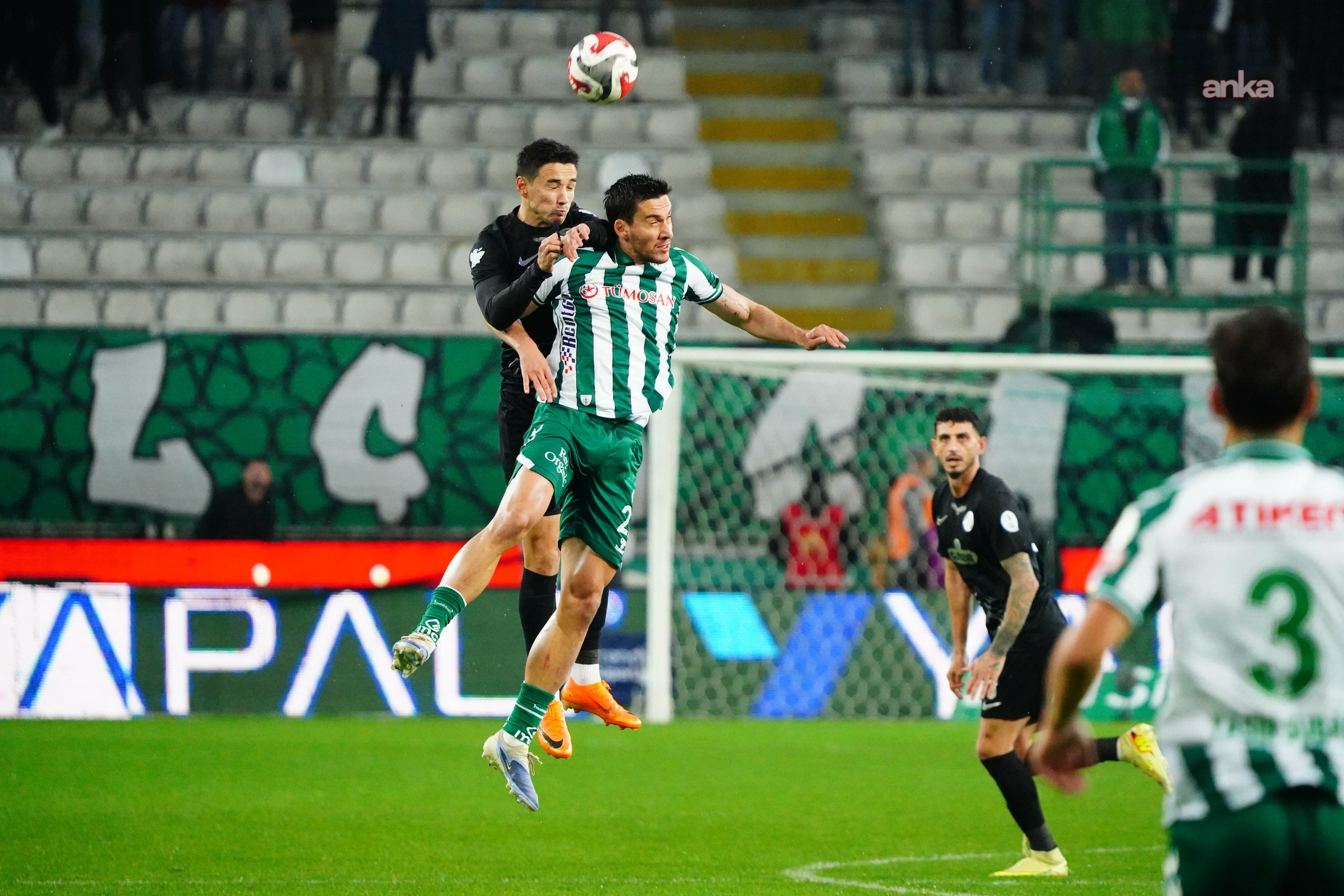 Konyaspor evinde Çaykur Rizespor ile 1-1 berabere kaldı