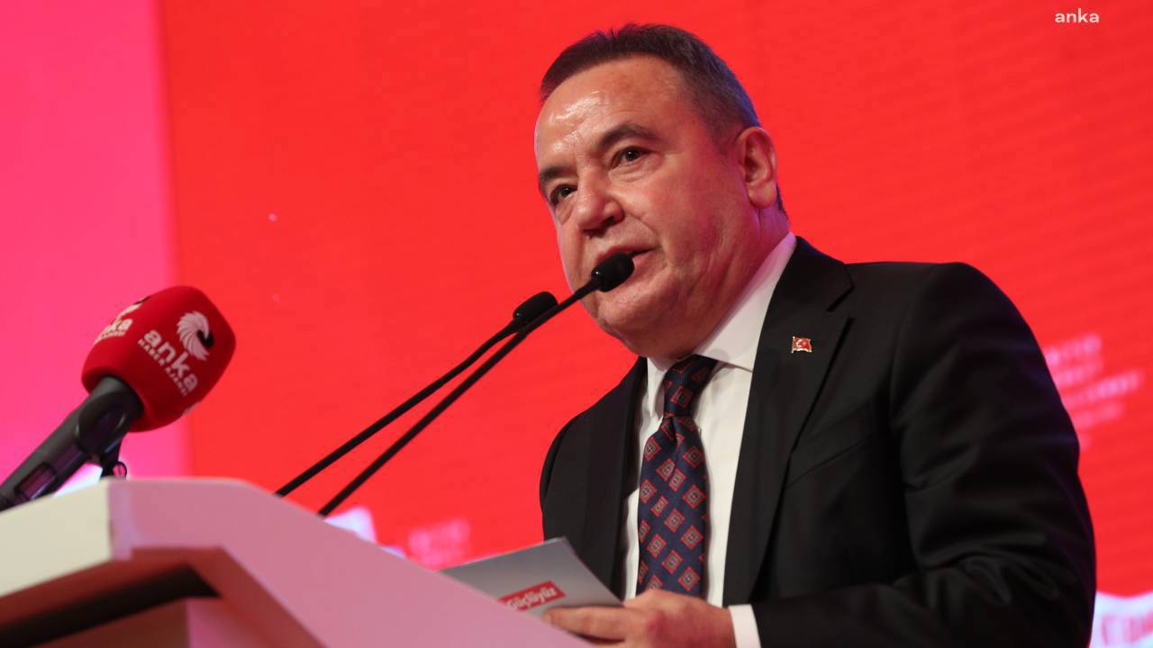 Tutuklu Antalya Büyükşehir Belediye Başkanı Muhittin Böcek hastaneye kaldırıldı