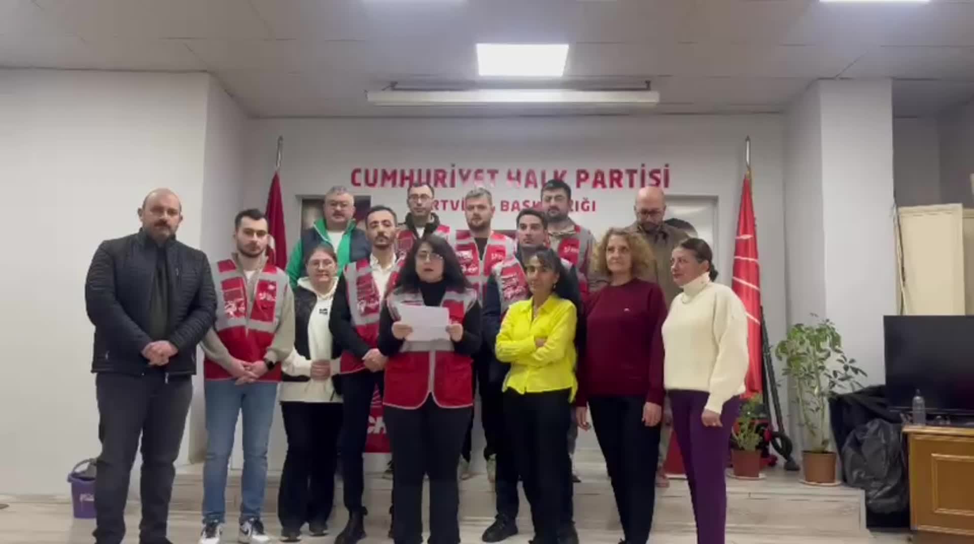 CHP Artvin Gençlik Kolları üyeleri MESEM'i protesto etti