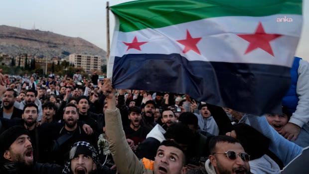 Suriye’de Esad yönetiminin devrilmesinin birinci yıldönümü, ülkede kutlanıyor