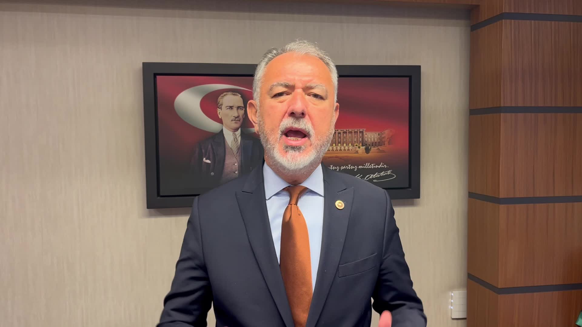 CHP'li Uzun'dan Afgan işçi iddiası: "Muğla'da 300'e yakın Afgan işçiyi ucuz iş gücü olarak çalıştıracaklar"