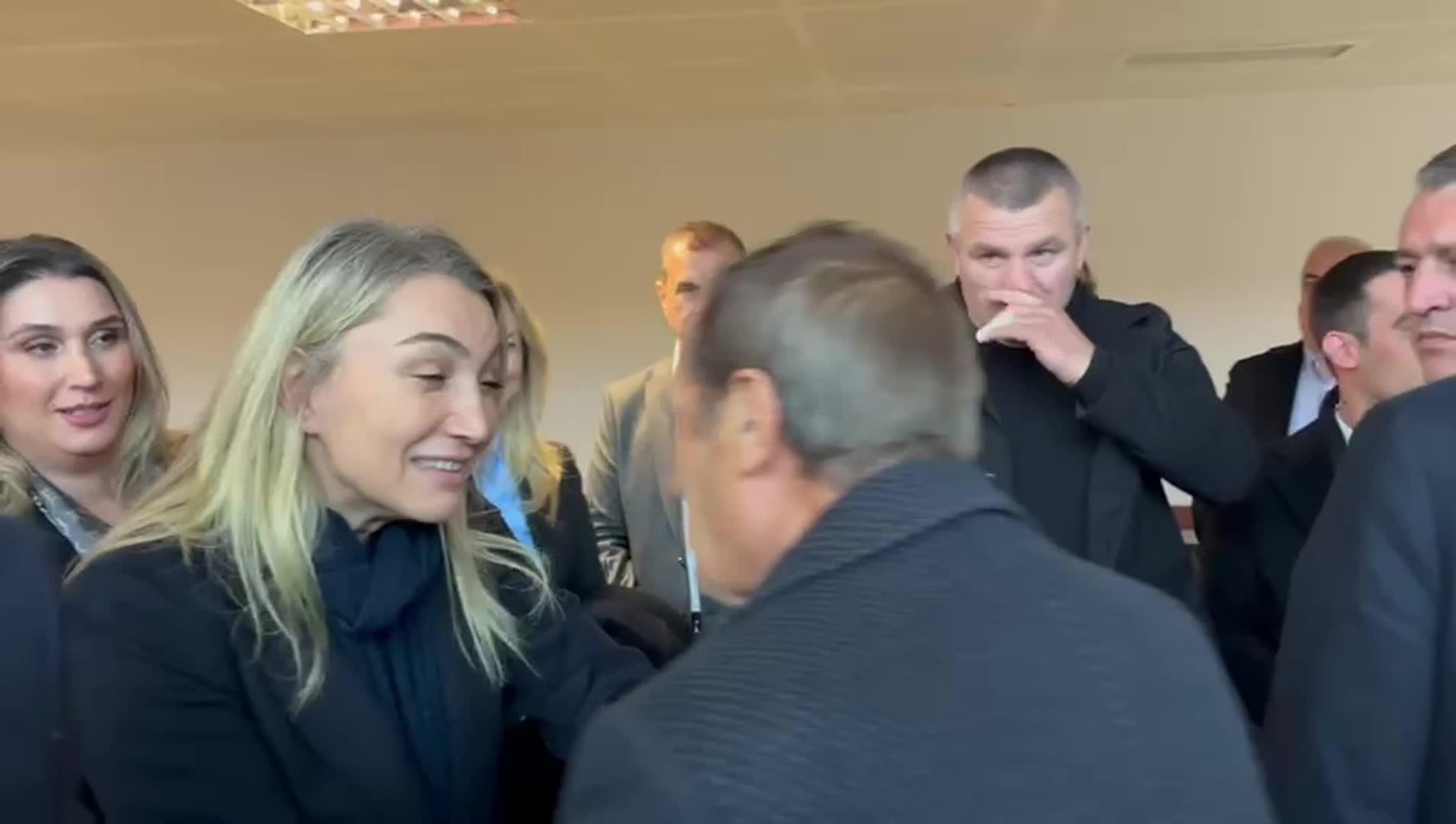 Diploma davasında hakim değişikliğinin ardından ilk duruşma… İmamoğlu: Askerliğimi de iptal edin. Doğum belgemi de iptal edin. Allahtan annem babam burada