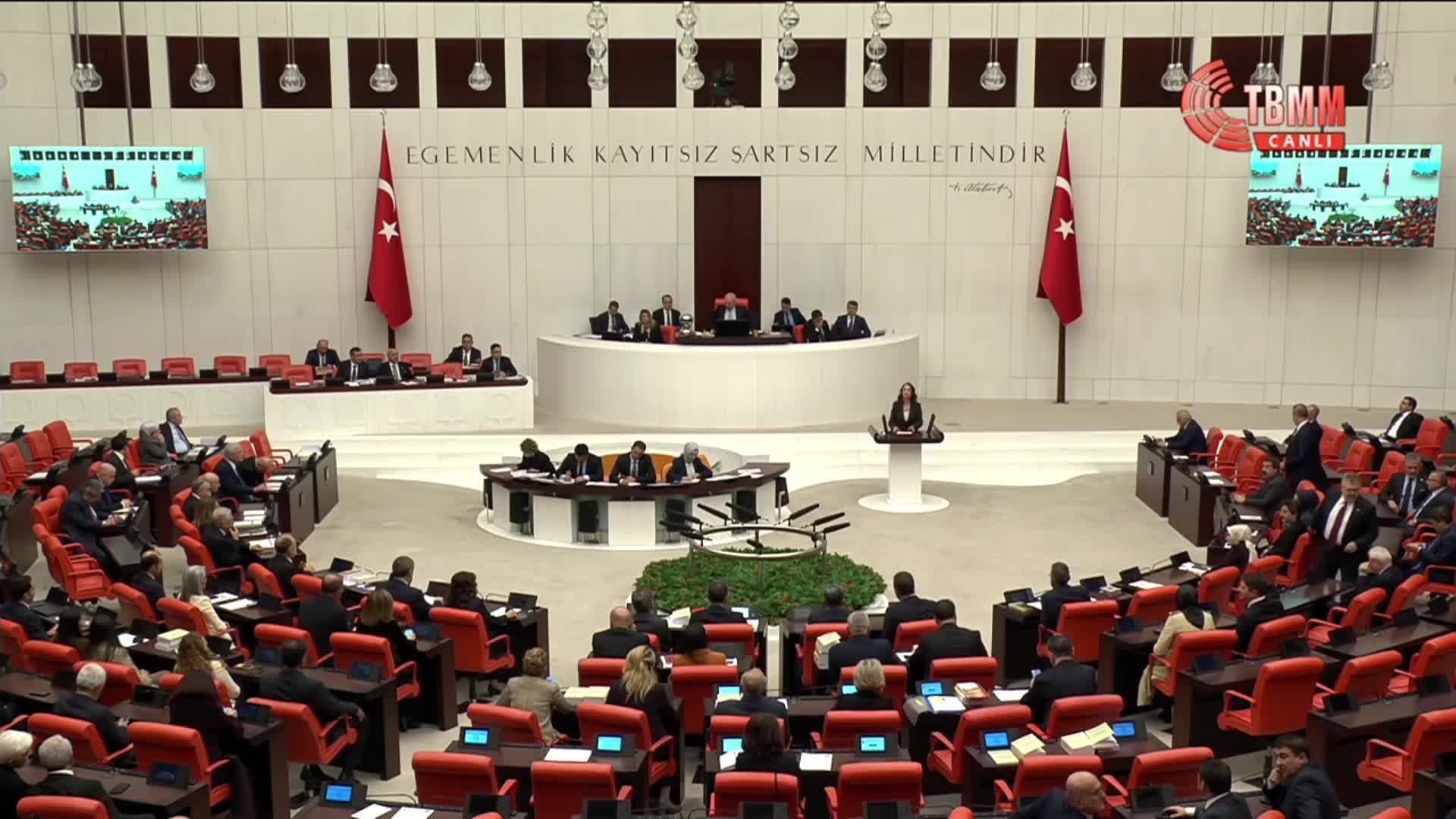 2026 Bütçesi TBMM Genel Kurulu'nda...  Tülay Hatimoğulları: Kürt meselesi, Cumhuriyetin kurucu hukuk sözleşmesinin eksik bırakılmış yanıdır ve mutlaka tamamlanmalıdır
