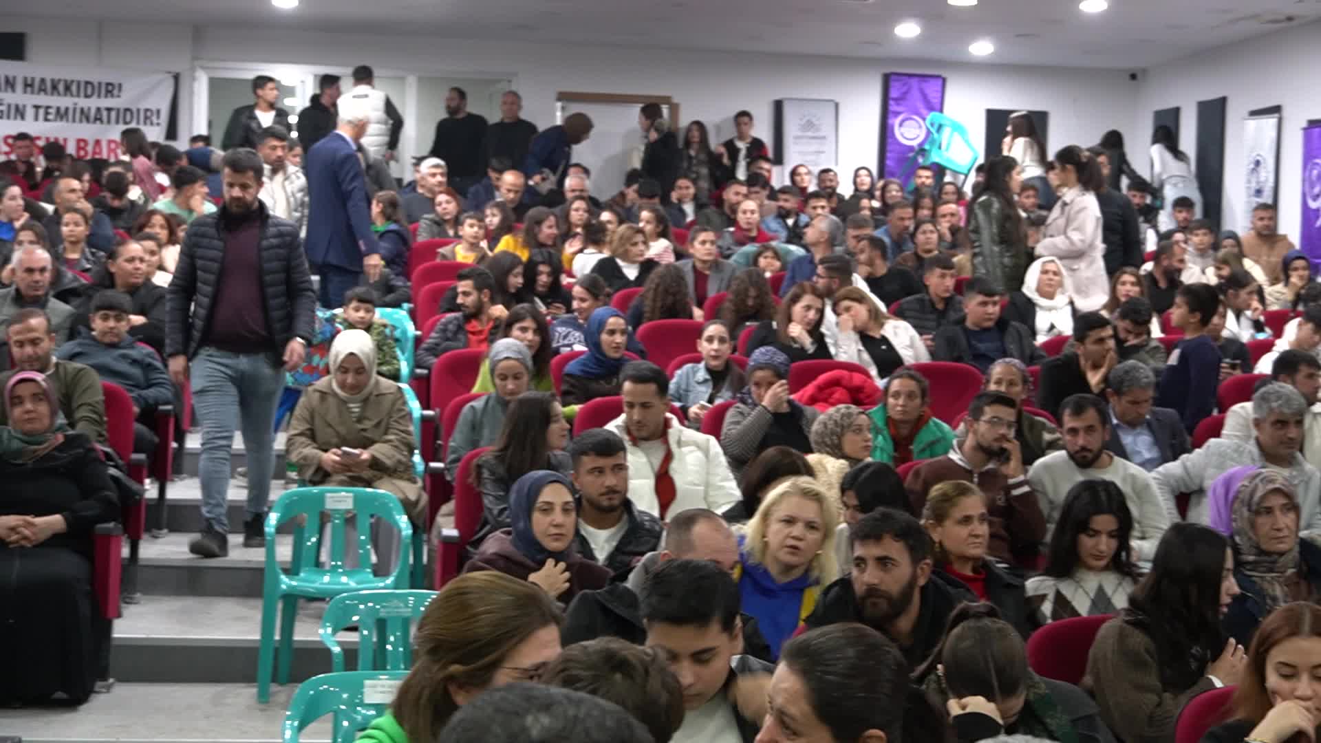 KESK’in 30. kuruluş yılı Adıyaman’da dayanışma gecesiyle kutlandı: "KESK, bu ülkede kamu emekçilerinin mücadelesinin mihenk taşıdır"