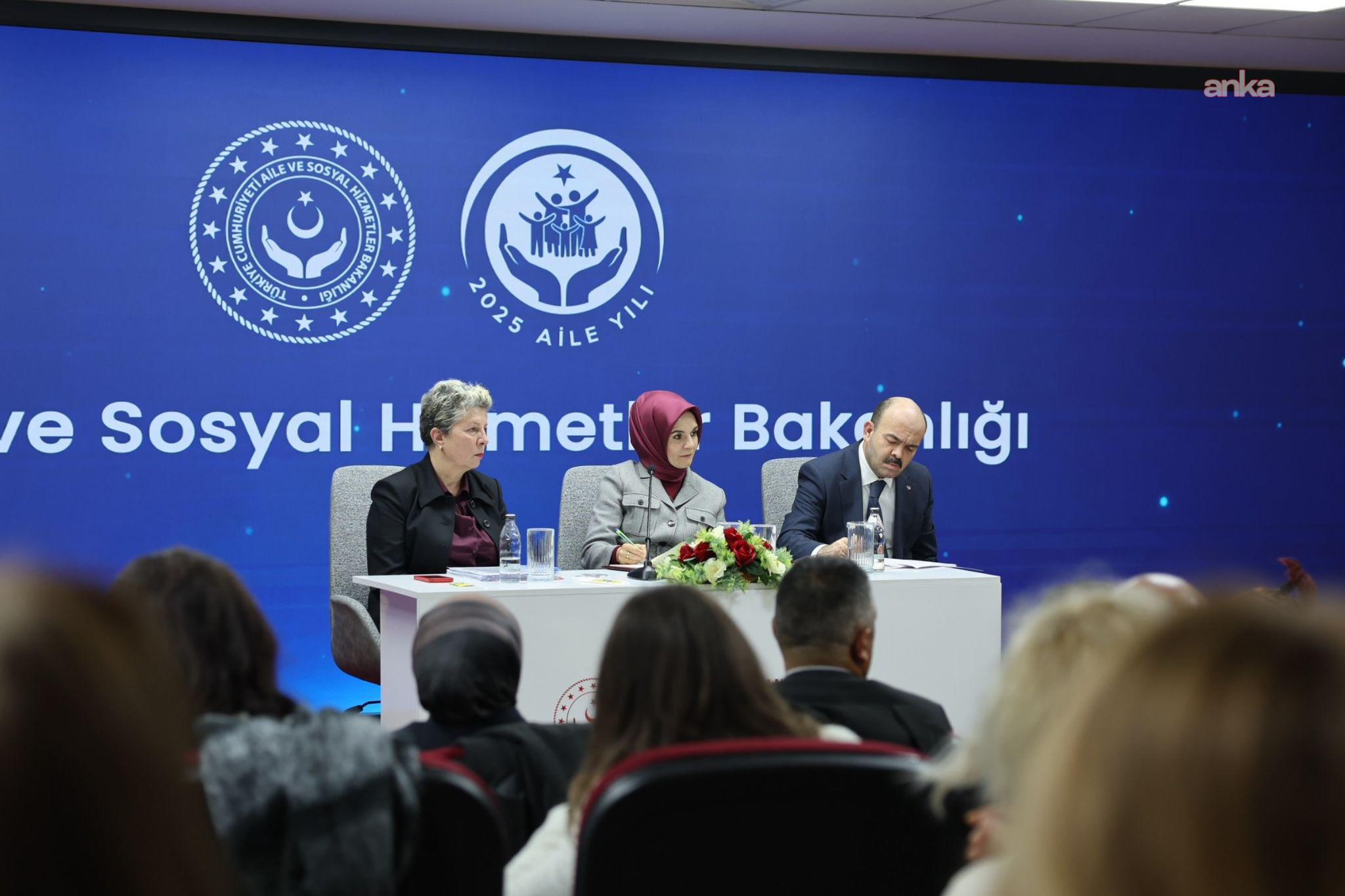 Bakan Göktaş: "Otizmli evlatlarımızı eğitim, sağlık, istihdam ve sosyal hizmet alanlarında destekliyoruz"