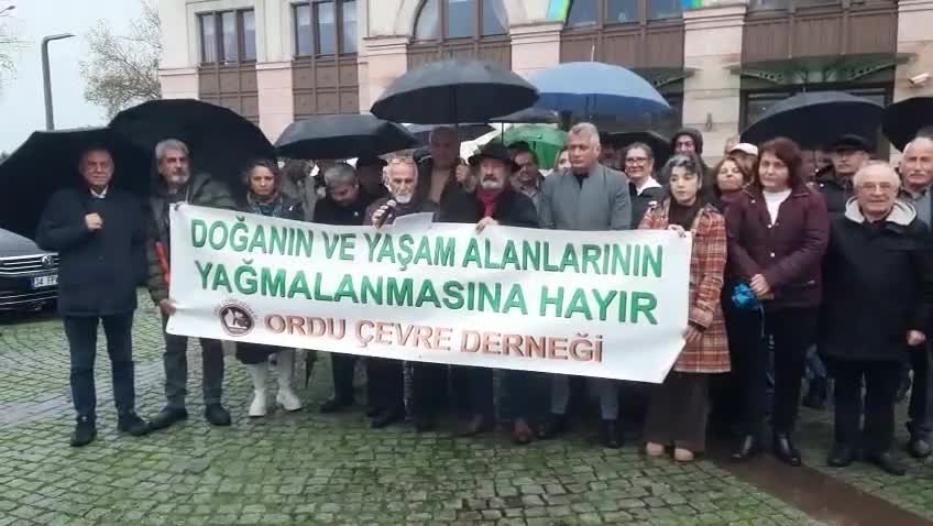 Ordu'da "Yeşil Alan Nöbetine" gece baskını: ORÇEV’in çadırı kaldırıldı, yaşam savunucuları belediyeyi protesto etti