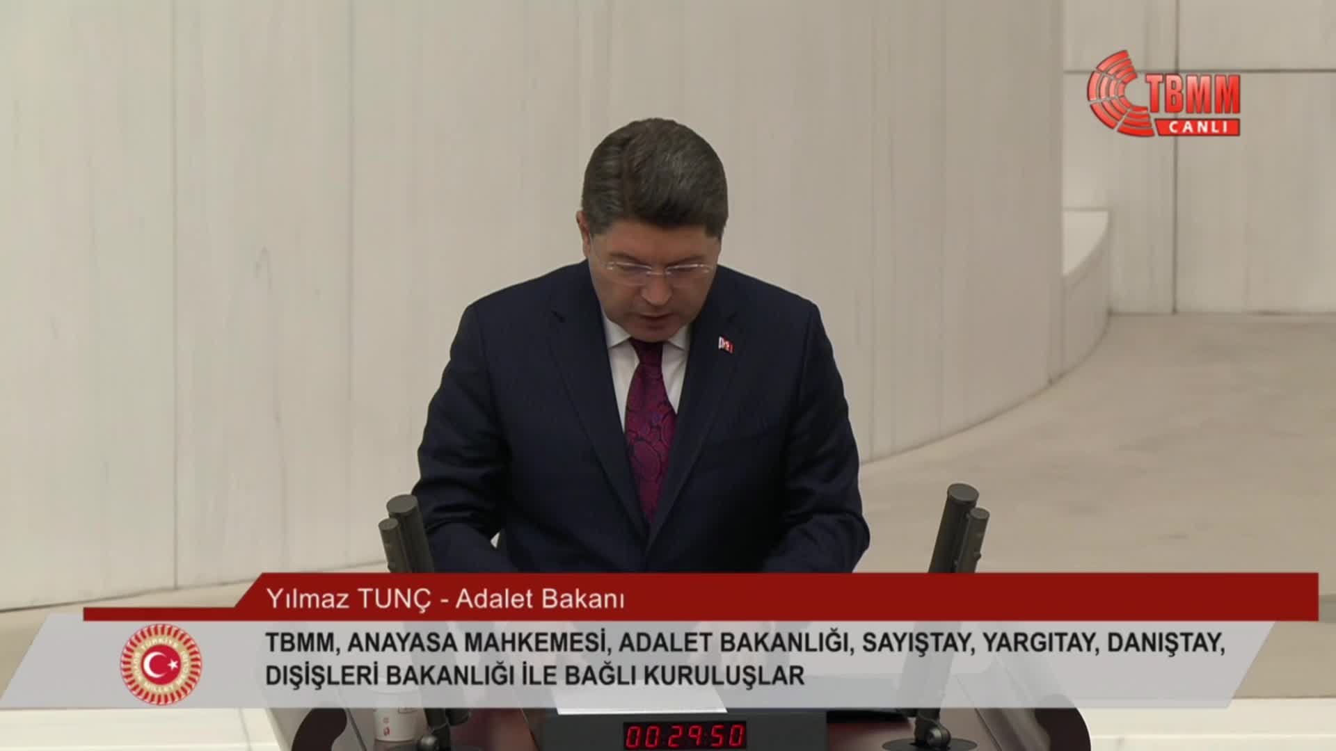 2026 bütçesi TBMM Genel Kurulu'nda... Adalet Bakanı Tunç: Milletin hakkını hukukunu savunan bir yargı sistemi inşa ettik ve daha da güçlendirmeye devam ediyoruz