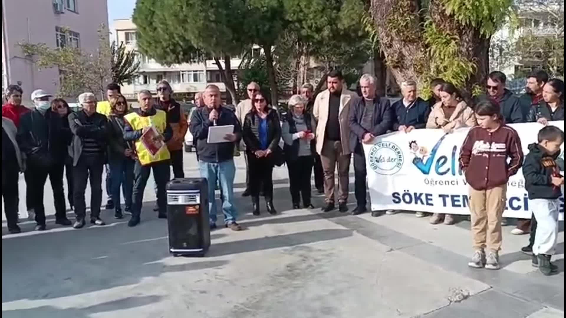 Söke’de köy okullarında sınıf birleştirmesine tepki