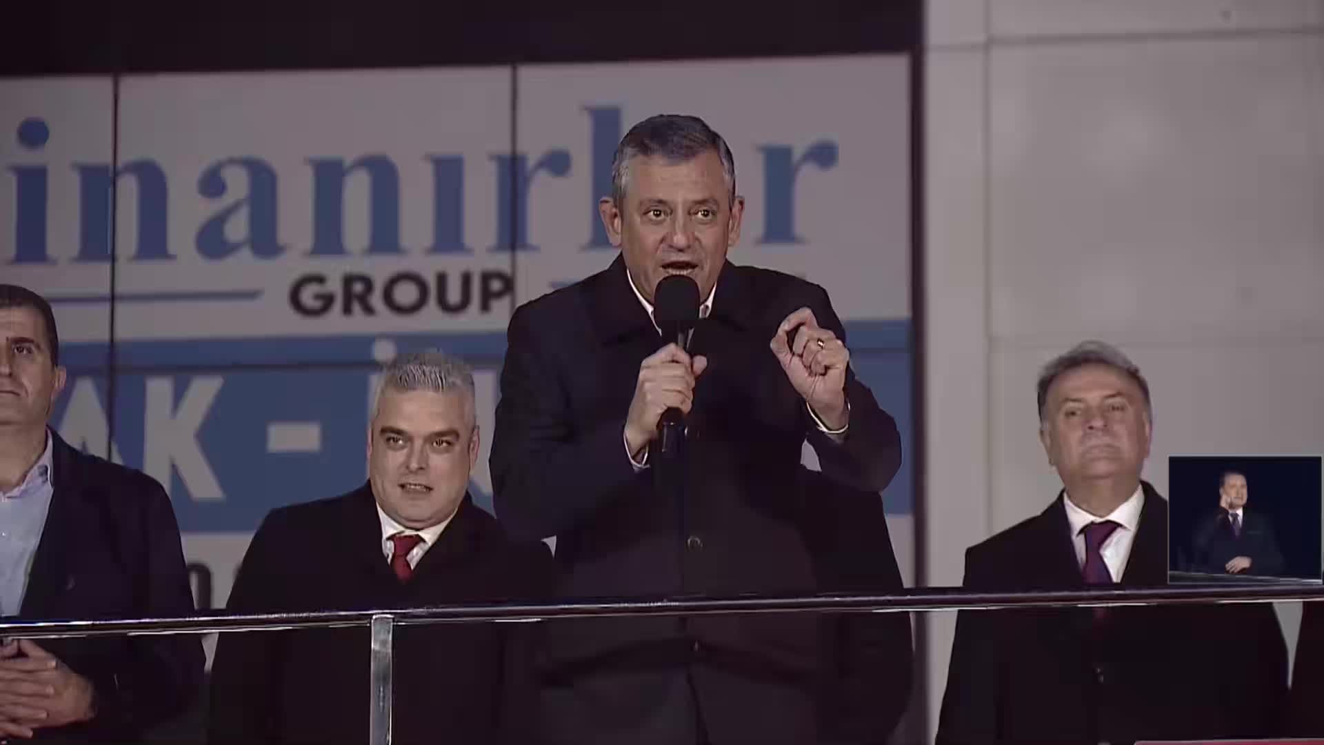 CHP'nin Çatalca mitingi... CHP lideri Özel: "Biz hazırız, otokratların adayı kimse, korkmasın çıksın karşımıza"