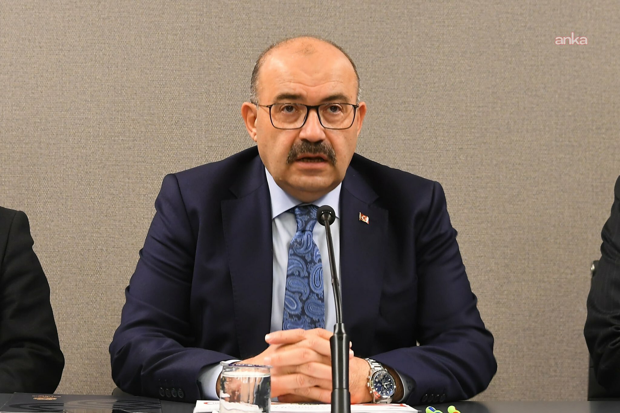Sındırgı'da 4,9 büyüklüğünde deprem... Balıkesir Valisi Ustaoğlu: "An itibarıyla olumsuz bir durum yok"