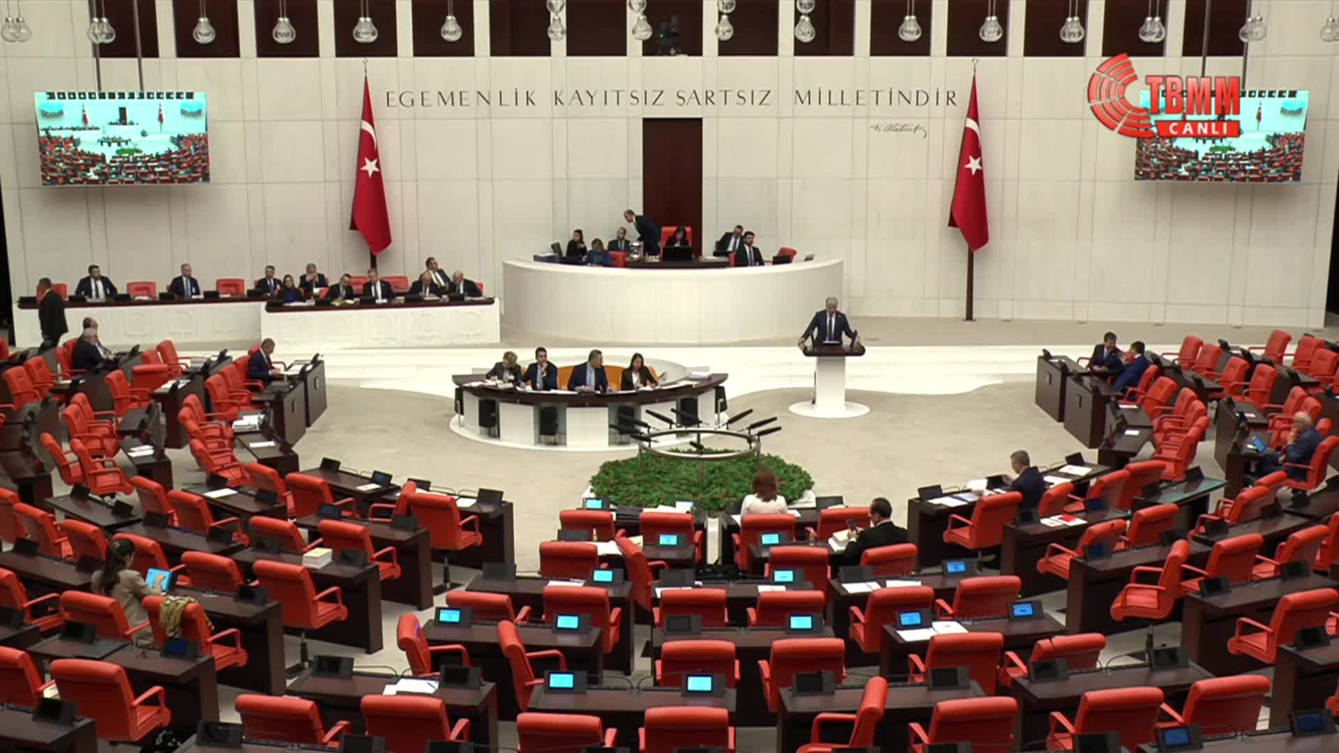 2026 bütçesi TBMM Genel Kurulu'nda... Yeni Yol Grup Başkanvekili Özdağ: "Gülhane Askeri Tıp Akademisi gibi diğer askeri tıp akademilerinin de bir an önce açılması gerekmektedir"