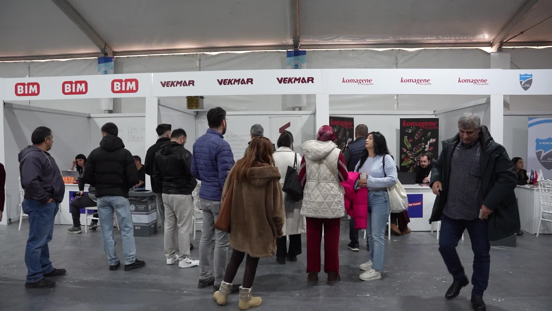 Tuzla Kariyer Fuarı kapılarını açtı