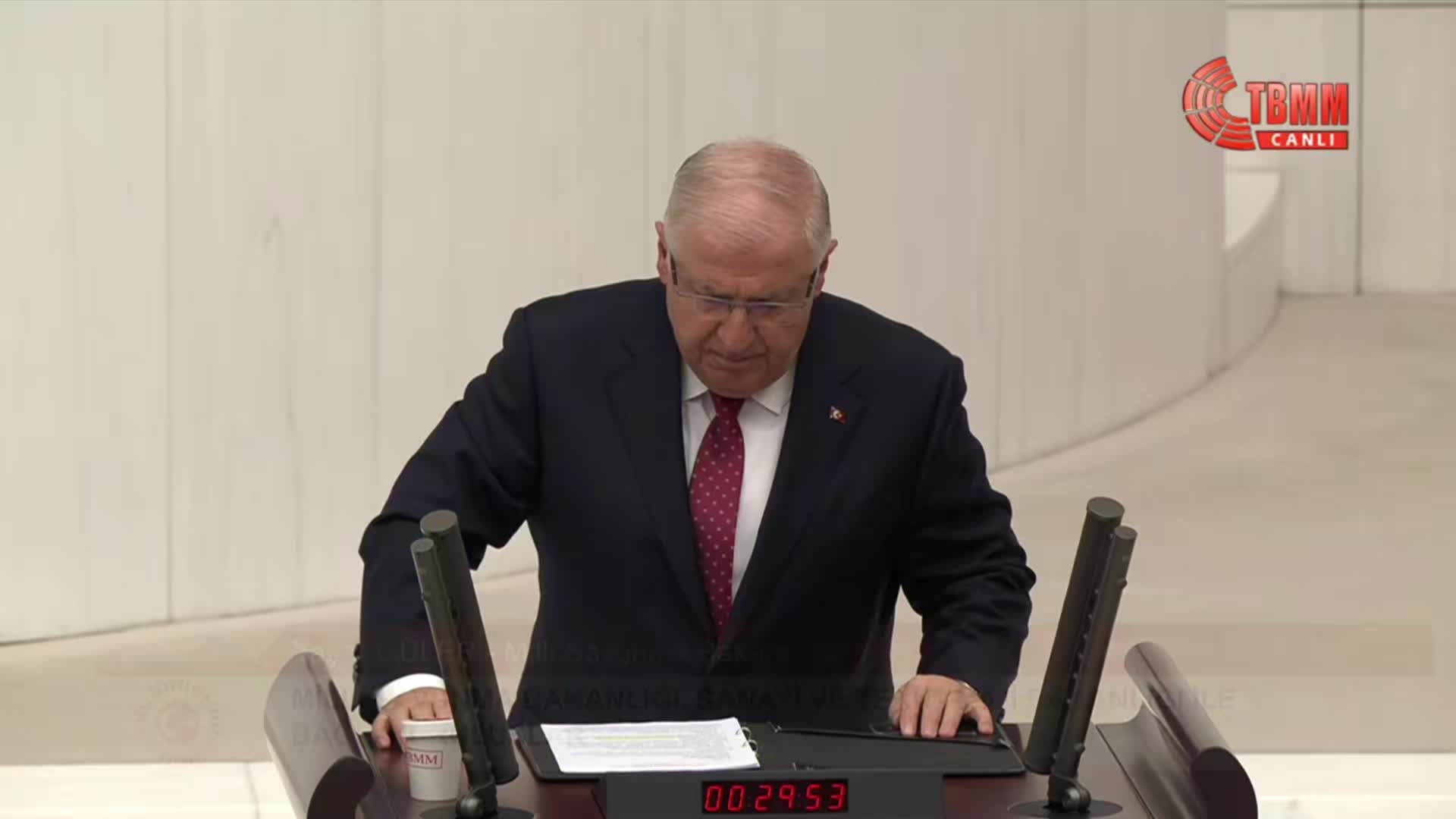 2026 bütçesi TBMM Genel Kurulu'nda... Bakan Yaşar Güler: Terörsüz Türkiye'nin tesisi için Suriye'deki silahlı unsurların merkezi yönetime entegre olması zorunludur