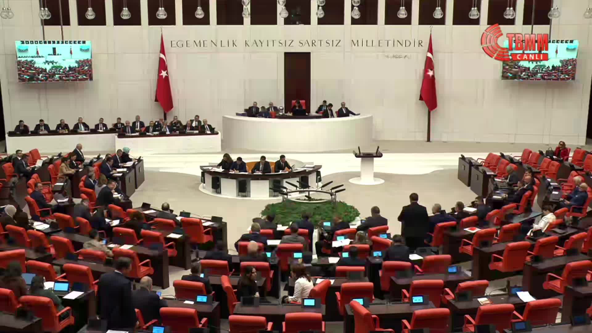 2026 bütçesi TBMM Genel Kurulu'nda... İYİ Partili Kavuncu:  PKK'nın bağlı bulunduğu KCK'nın tüm organlarıyla feshedildiğine dair bir durum ortada görmüyoruz