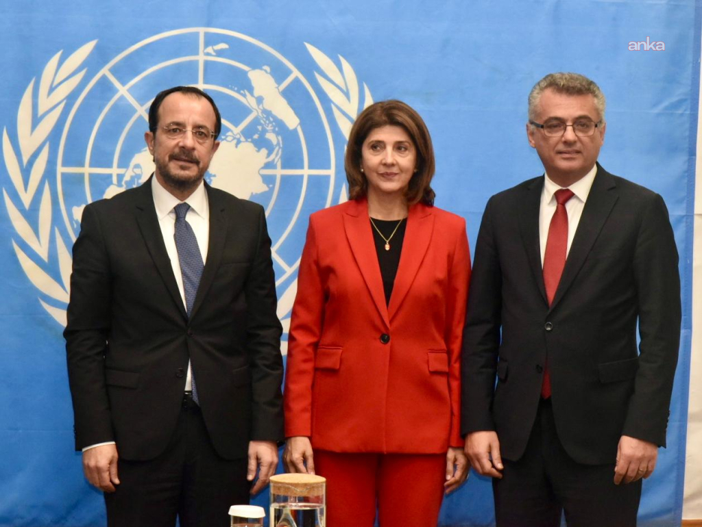 Liderlerden BM çözüm parametrelerine dönüş mesajı; Erhürman üçlü görüşmenin ayrıntılarını açıkladı