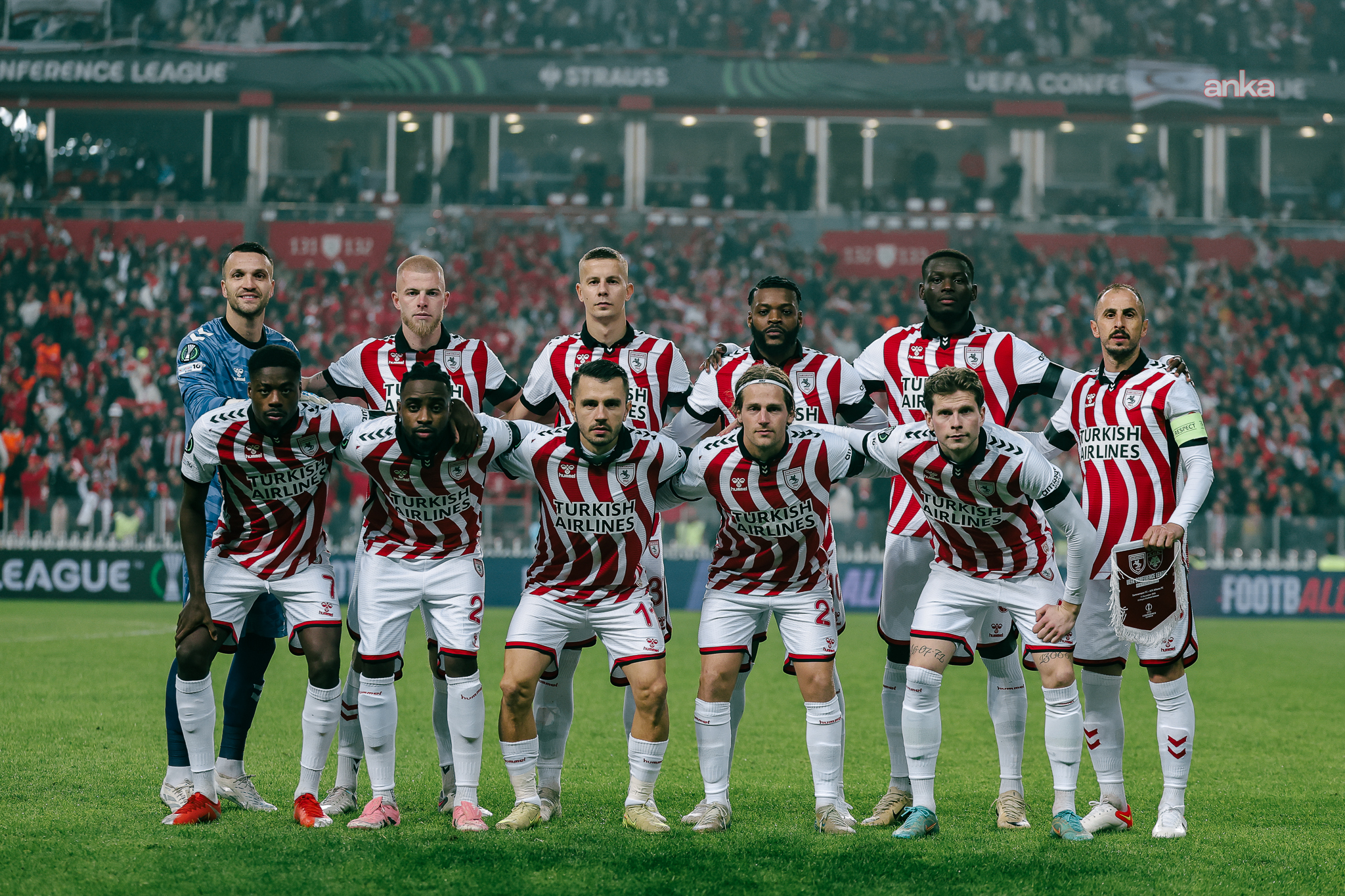 Samsunspor, AEK’ye 2-1 mağlup oldu