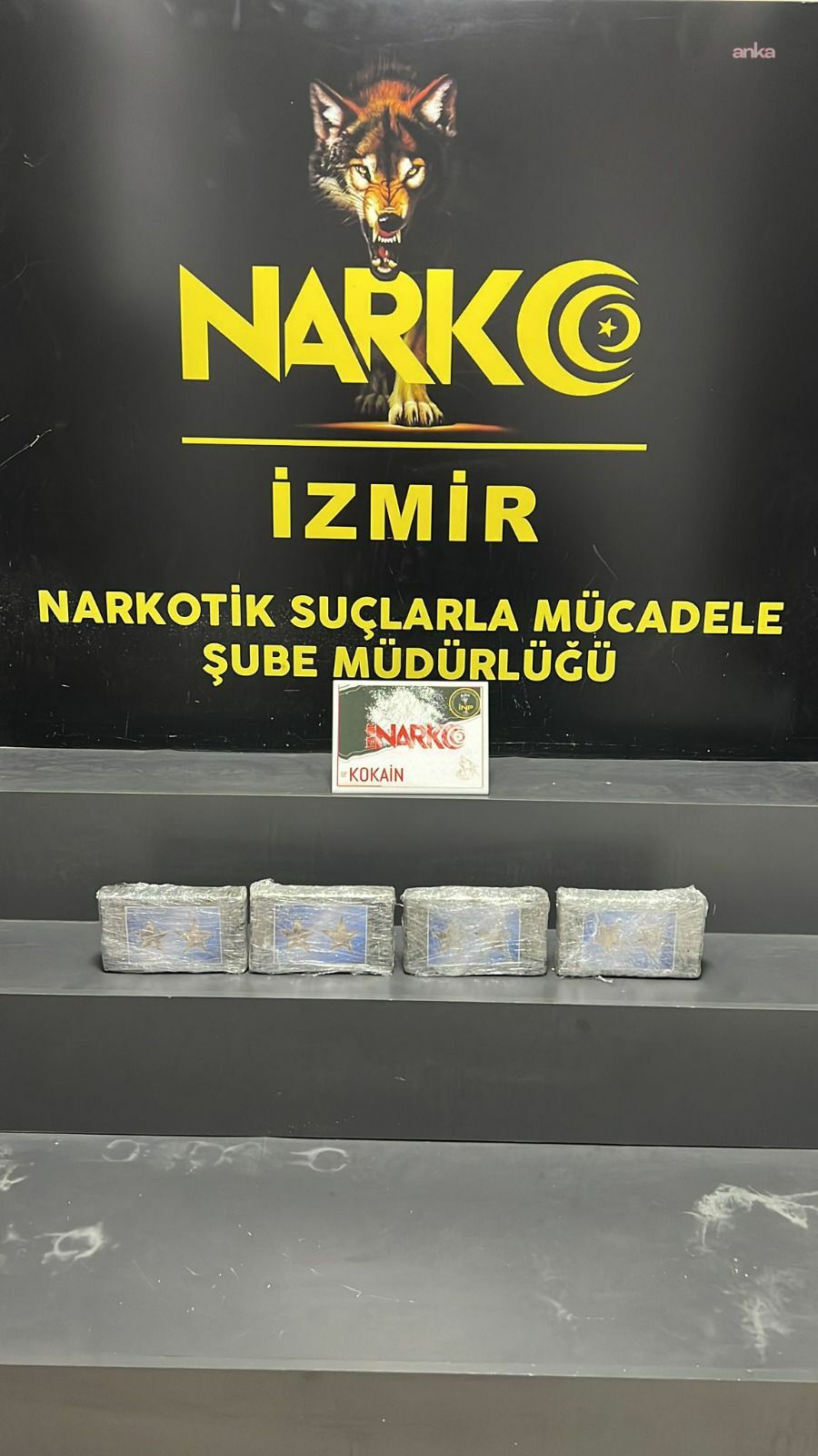 İzmir'de uyuşturucu operasyonu: 4 kilo 601 gram kokain ele geçirildi