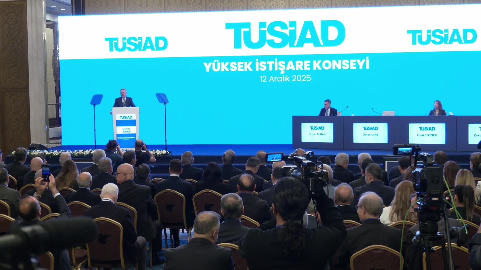 TÜSİAD Yüksek İstişare Konseyi Toplantısı...Ömer Aras: Dönüşen dünyada Avrupa Birliği ve Türkiye ancak birlikte ilerlediğinde rekabet gücünü arttırabilir