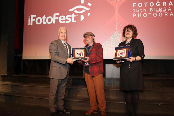 "Kırılma Zamanı"nda dünya fotoğrafla anlatılıyor: 15. Bursa Uluslararası Fotoğraf Festivali başladı