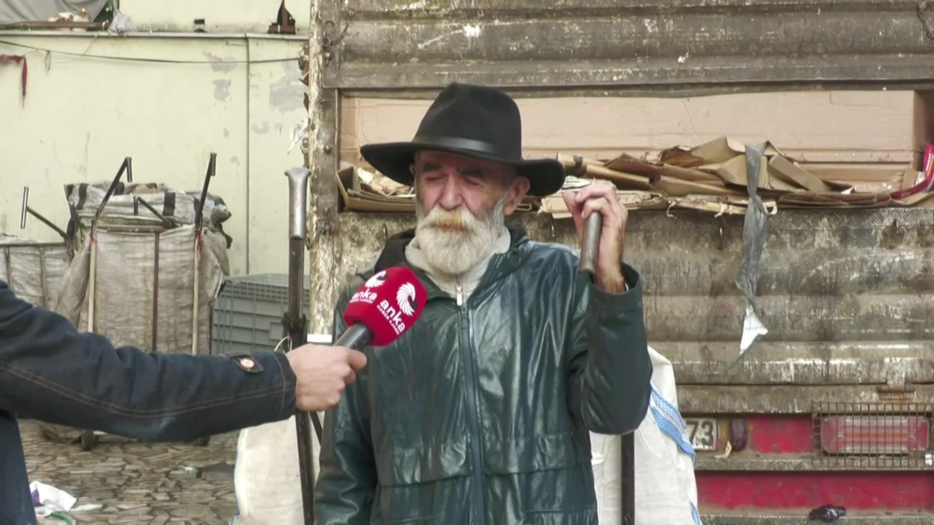 70 yaşında kanserle ve yoksullukla mücadele: Tahsin dayı çöpten hayat topluyor