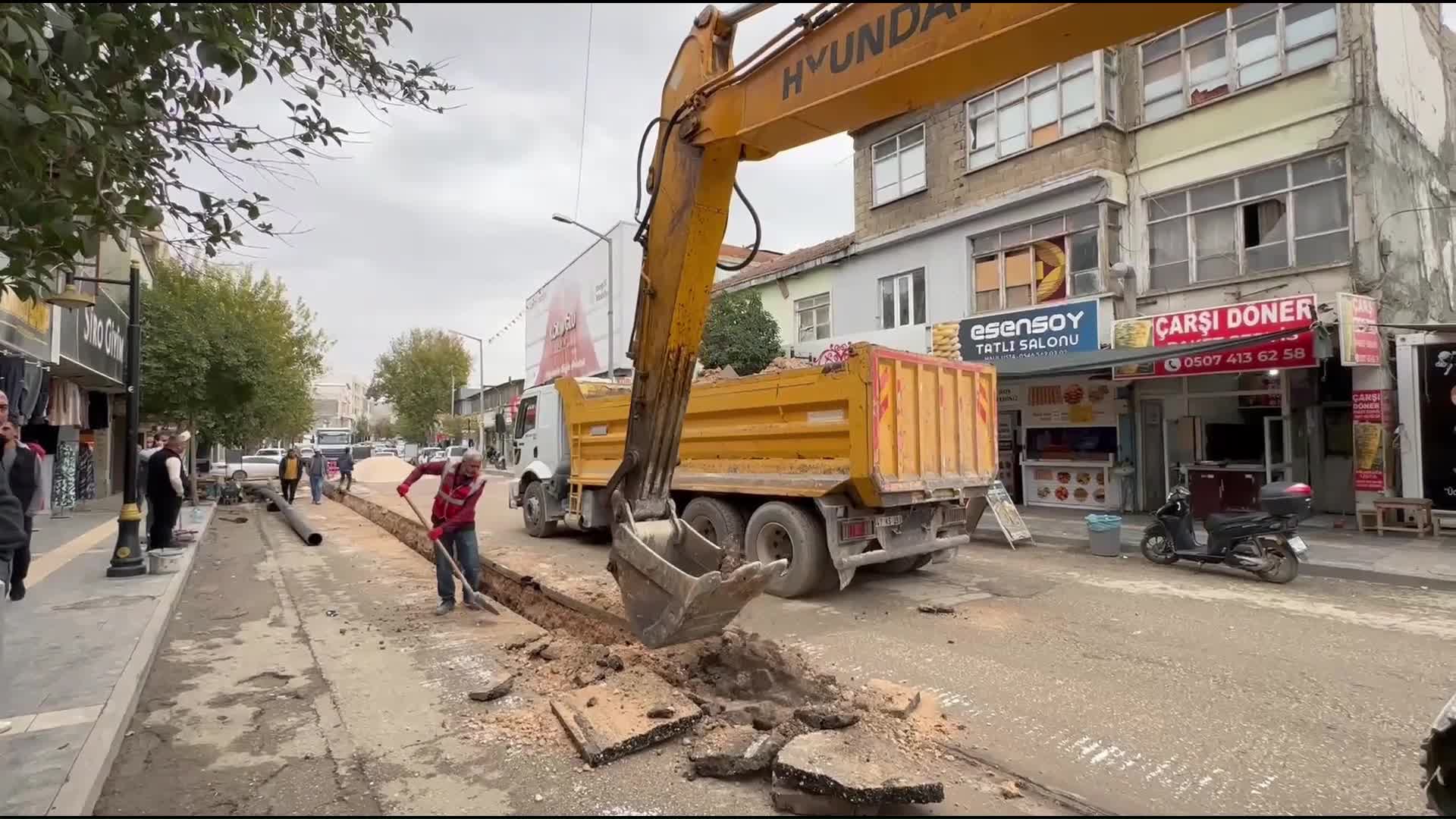 Adıyaman’da 262 sokak ve 21 caddede altyapı ve asfalt çalışmaları tamamlandı