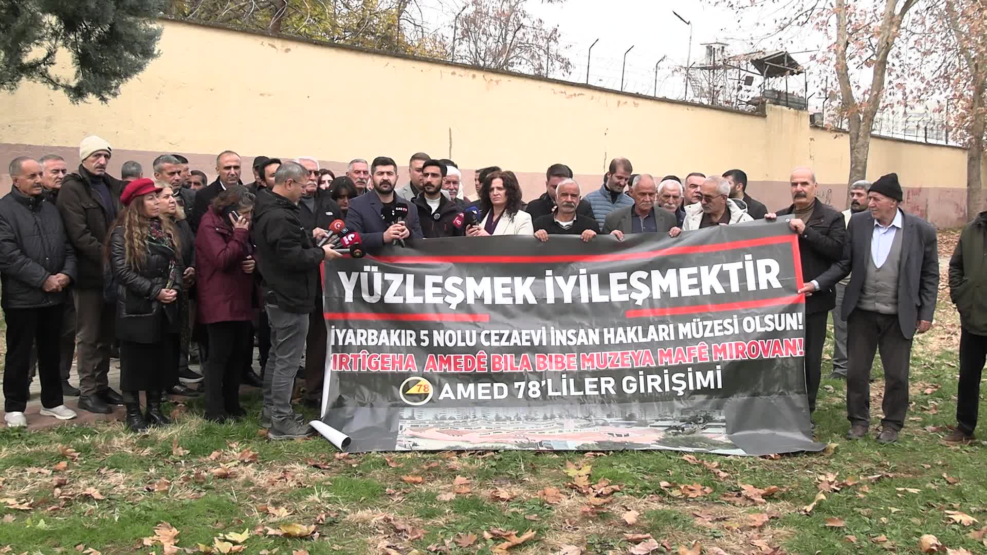 Diyarbakır’daki STK’lardan çağrı: “Geçmişten bugüne hapishanelerdeki hak ihlallerine ilişkin yüzleşme mekanizmaları oluşturulmalı”