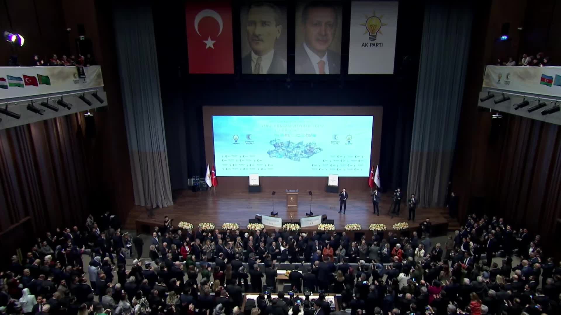 Cumhurbaşkanı Erdoğan'dan, CHP Genel Başkanı Özel'e: “Aleviler üzerinden yürütülen söylem apaçık bir provokasyondur”