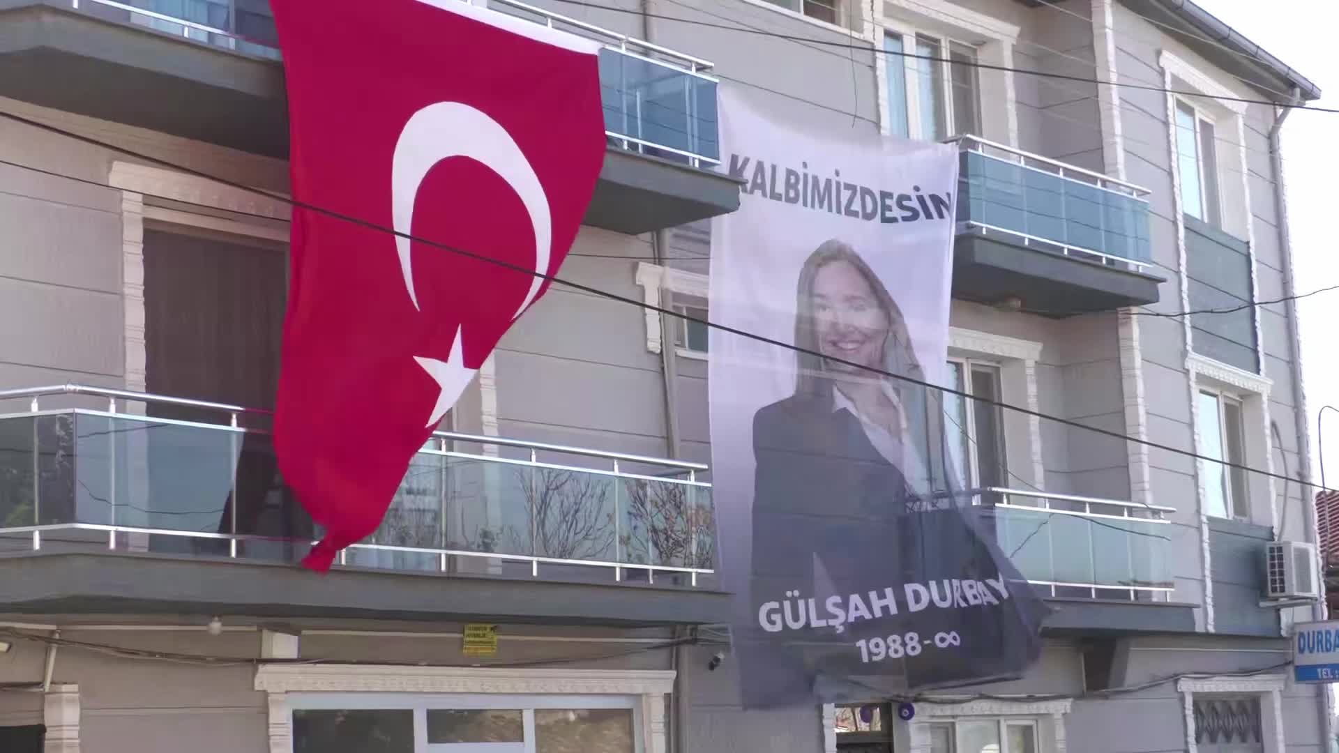 Şehzadeler Belediye Başkanı Gülşah Durbay, son yolculuğuna uğurlandı