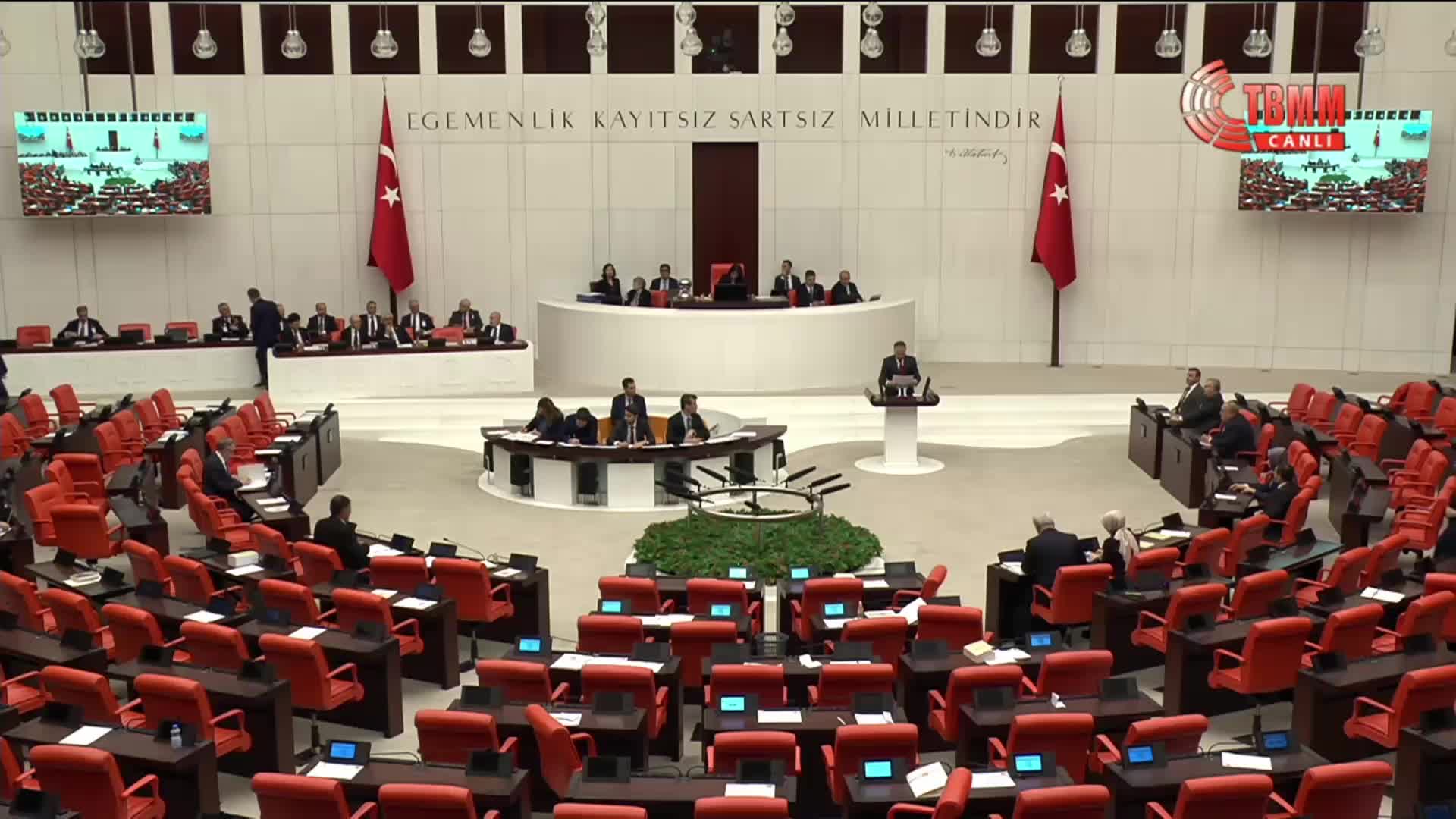 2026 bütçesi TBMM Genel Kurulu'nda...  İçişleri Bakanı Yerlikaya: Biz, uyuşturucuya savaş açtık, son 2,5 yılda 96 bin zehir taciri tutuklandı