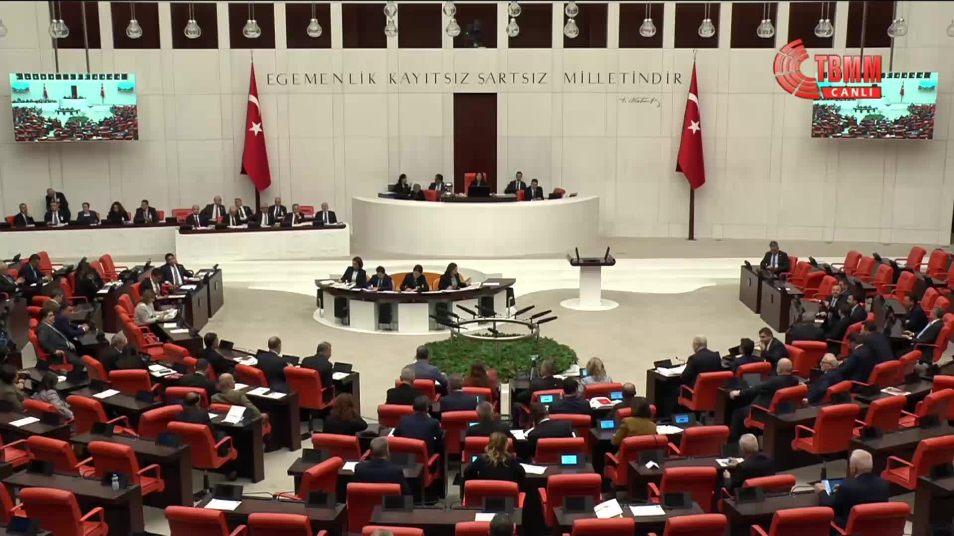 2026 bütçesi TBMM Genel Kurulu'nda... Gökhan Günaydın: Bu Emniyet teşkilatını, bu Jandarmayı siyasi olarak araçsallaştırmaktan vazgeçin