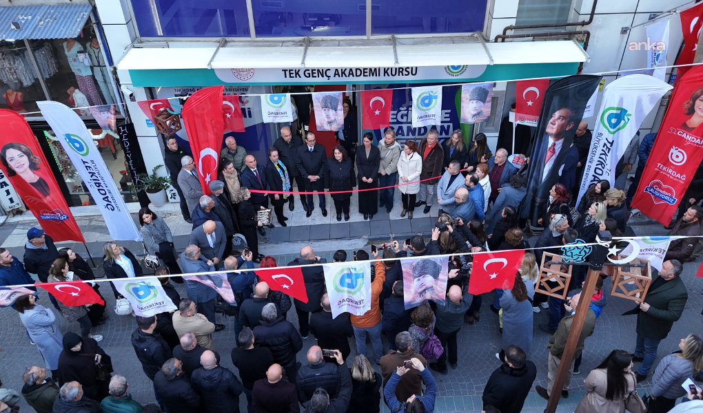 Tekirdağ Büyükşehir Belediyesi TEK Genç Akademi, Süleymanpaşa'da hizmete açıldı
