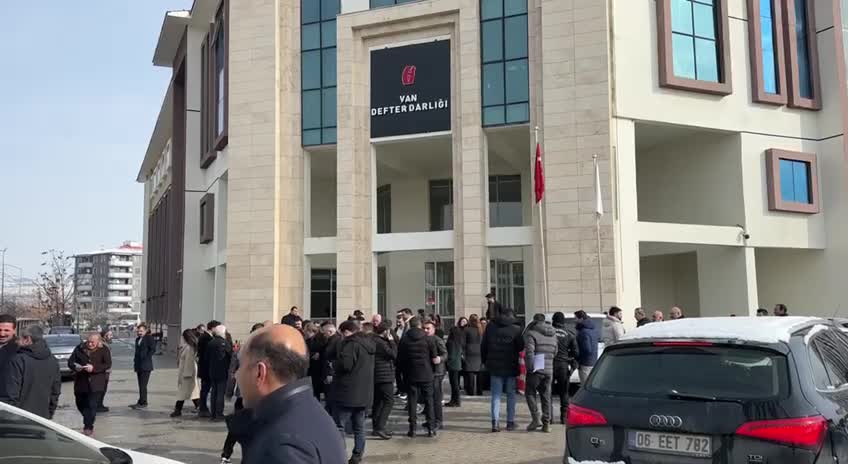 Van SMMMO Başkanı Örenci’den Vergi Usul Kanunu Tebliği’ne eleştiri: "Vergi sisteminde onarılmaz hasarlar açacak bu düzenlemeler yürürlükten kaldırılmalı"