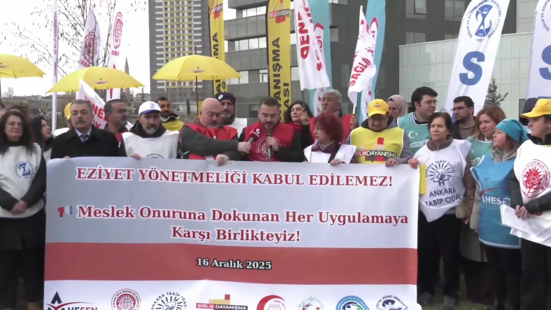 Sağlık meslek örgütlerinin "Eziyet Yönetmeliği"ne tepkisi sürüyor: "Gerçekçi ve uygulanabilir bir yönetmeliğin yürürlüğe konmasını istiyoruz"