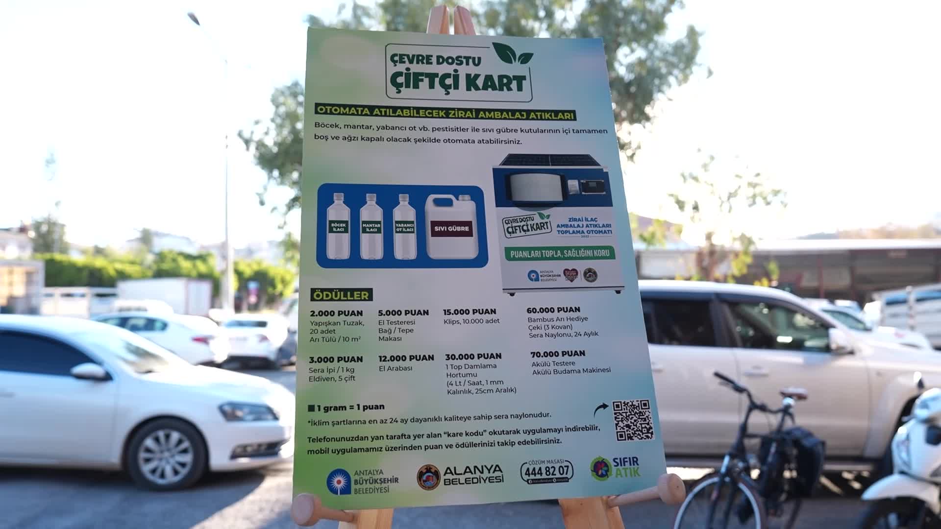 Antalya Büyükşehir Belediyesi'nin “Çevre Dostu Çiftçi Kart” projesi, Alanya’da üreticilere tanıtıldı