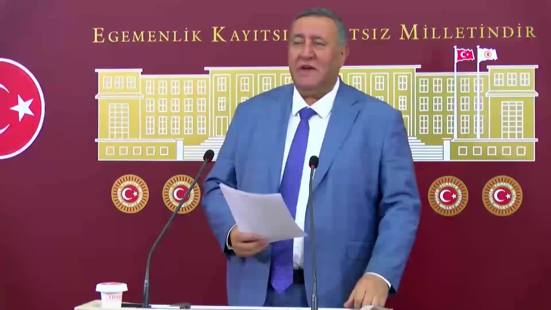 CHP'li Gürer:  "Çocukların yerli malı haftasında okula götürebildiği fındığın bile kontrolü İtalyan firmalarında"