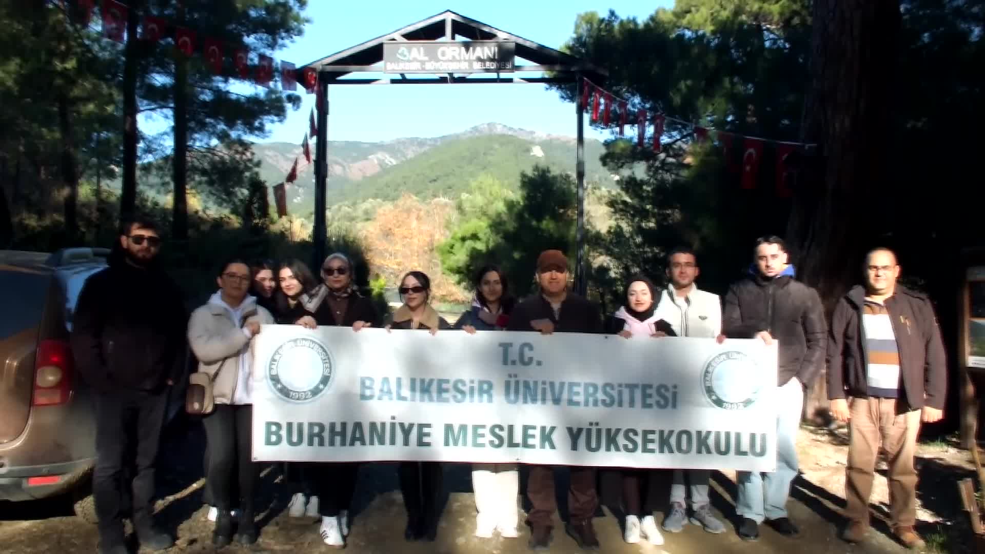 Kazdağları Bal Ormanı’nda 3 yılda 40 bin fidan toprakla buluşturuldu