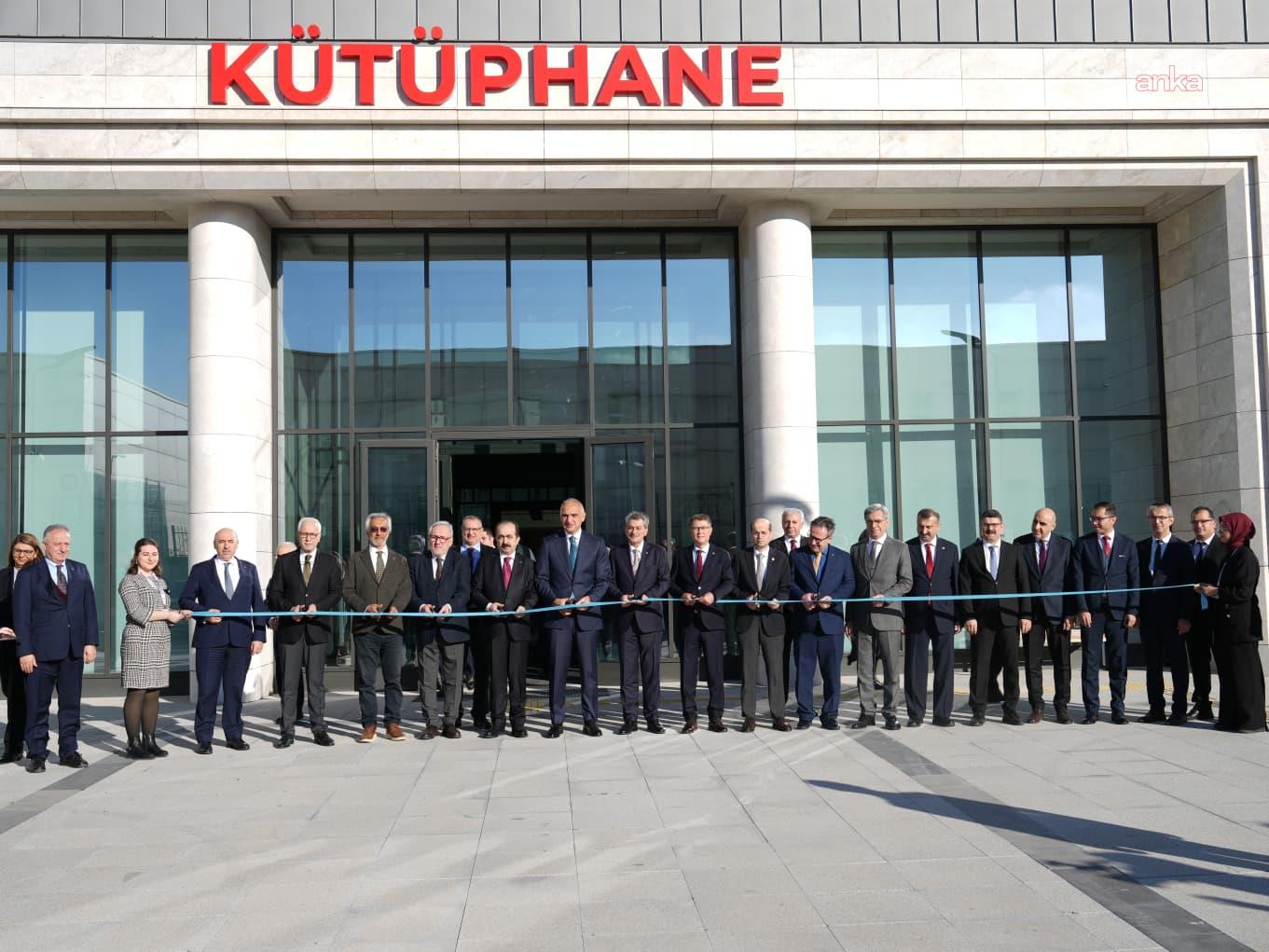 Kültür ve Turizm Bakanı Ersoy: "Kendi tarihini ve kültürünü bilen bir gençlik, dünyayla rekabet edebilir"