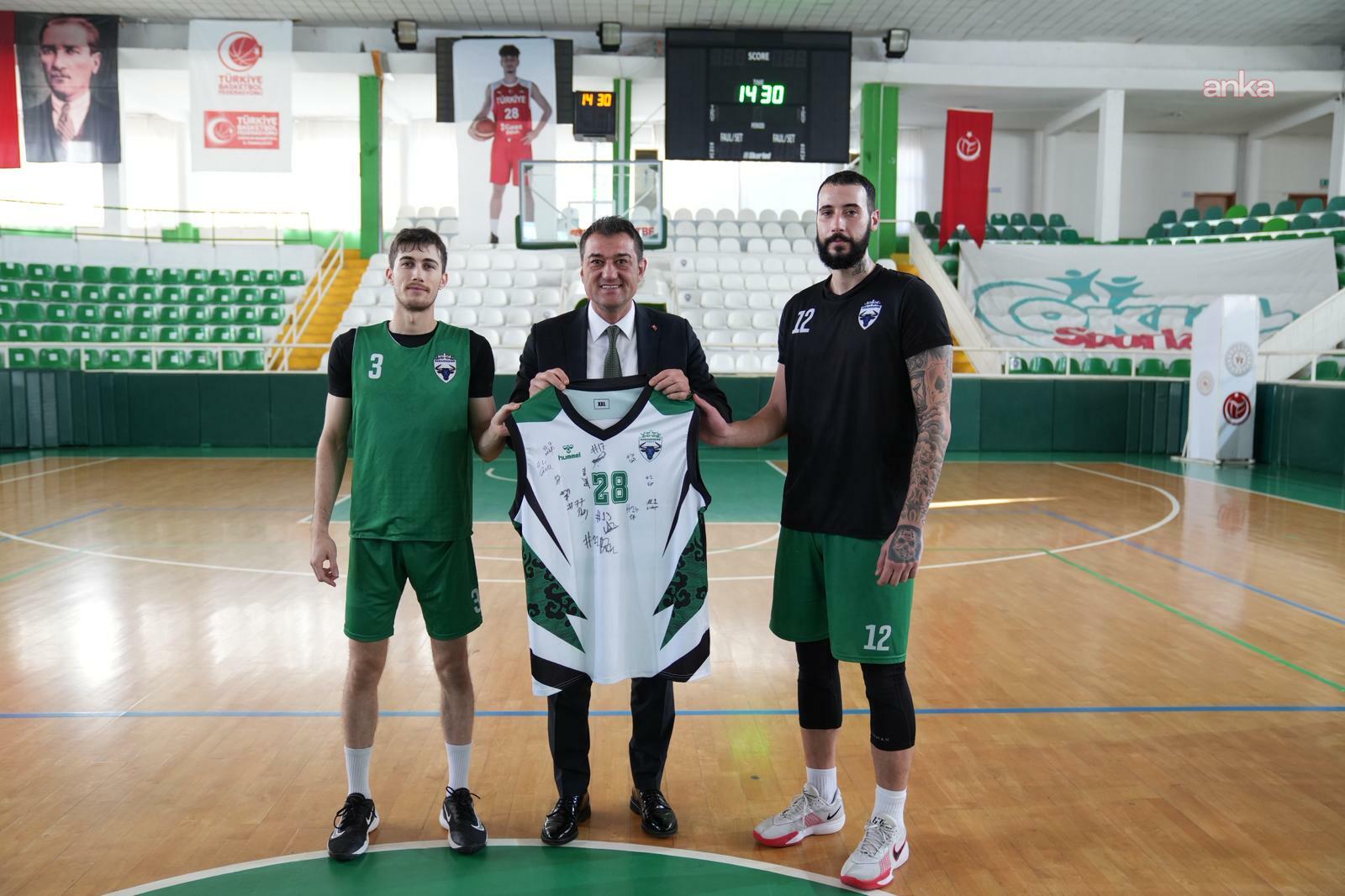 Giresun Belediye Başkanı Köse'den Kerasus Basketbol Takımı’na moral ziyareti