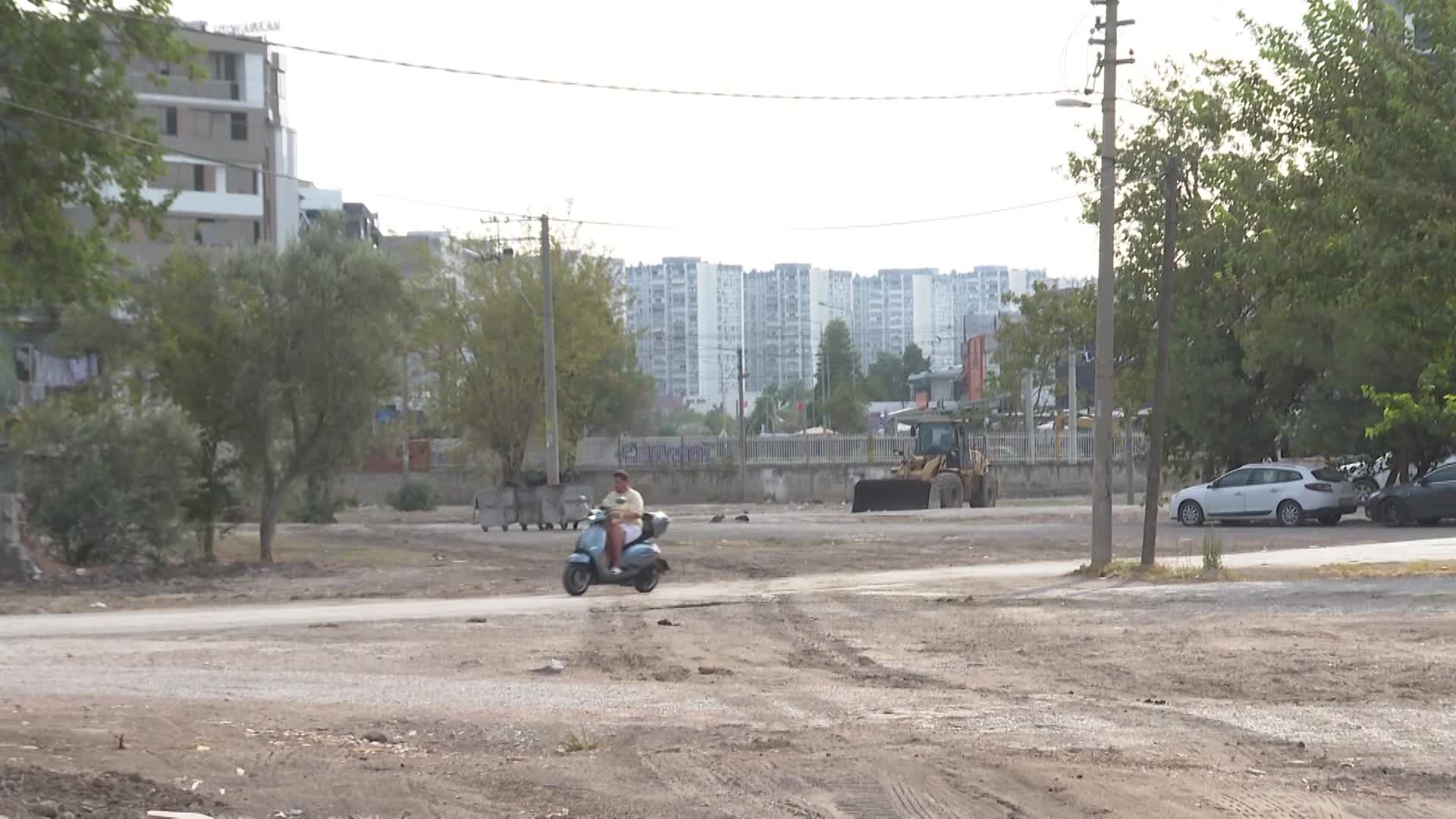 Mavişehir’de trafik yoğunluğunu sona erdirecek Şemikler Taşıt Üst Geçidi inşaatı başlıyor
