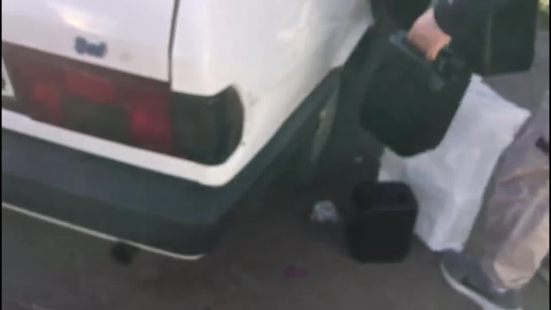 İzmir’de yılbaşı öncesi sahte içki operasyonu: 2 şüpheli tutuklandı