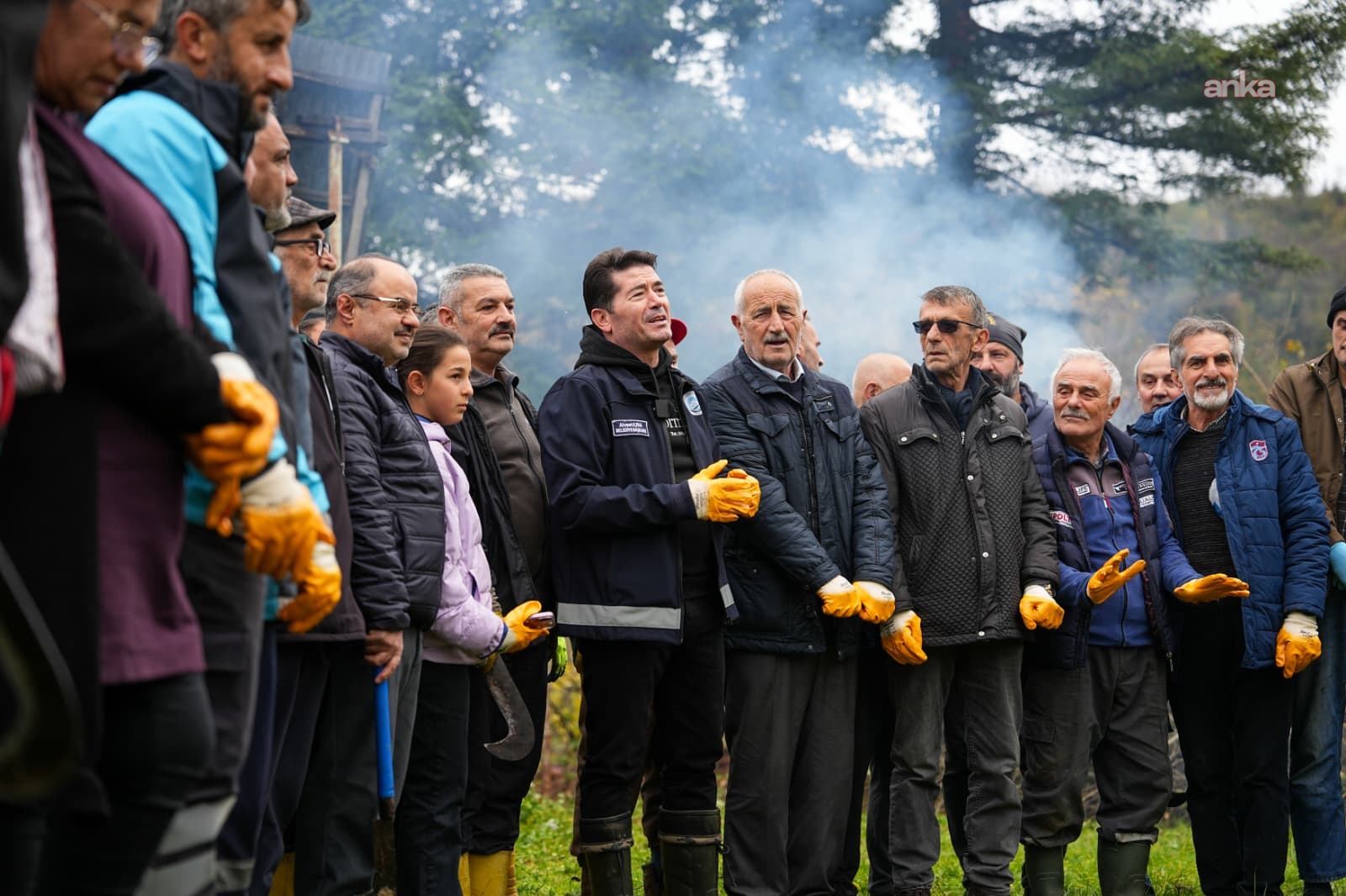 Ortahisar Belediye Başkanı Kaya, Yeşilbük Köyü İlkokulu tartışmasına belgeyle açıklık getirdi