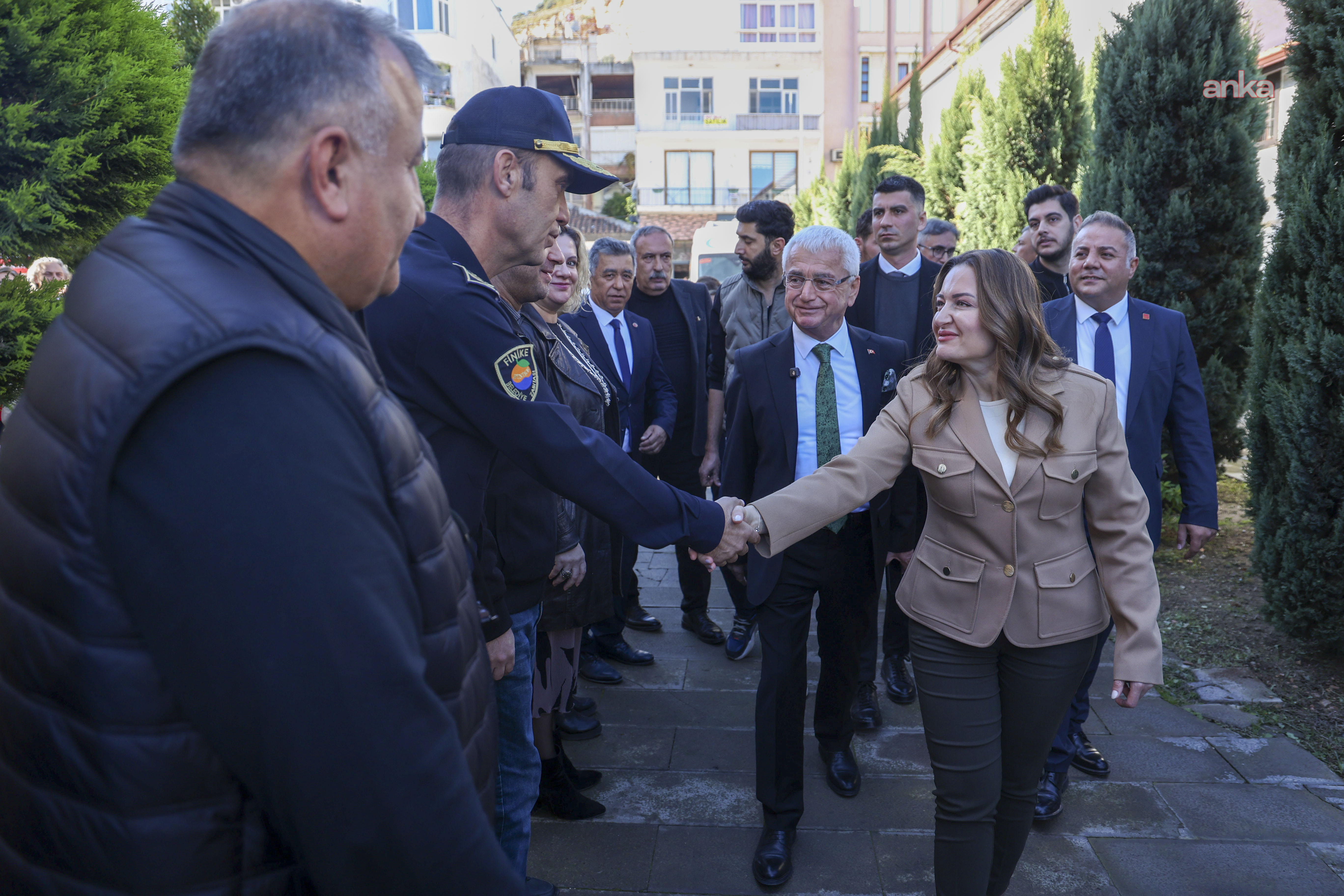 Antalya Büyükşehir Belediyesi Başkan Vekili Özdemir: “Finike’nin ihtiyaçları doğrultusunda hizmetlerimiz tüm hızıyla sürecek”