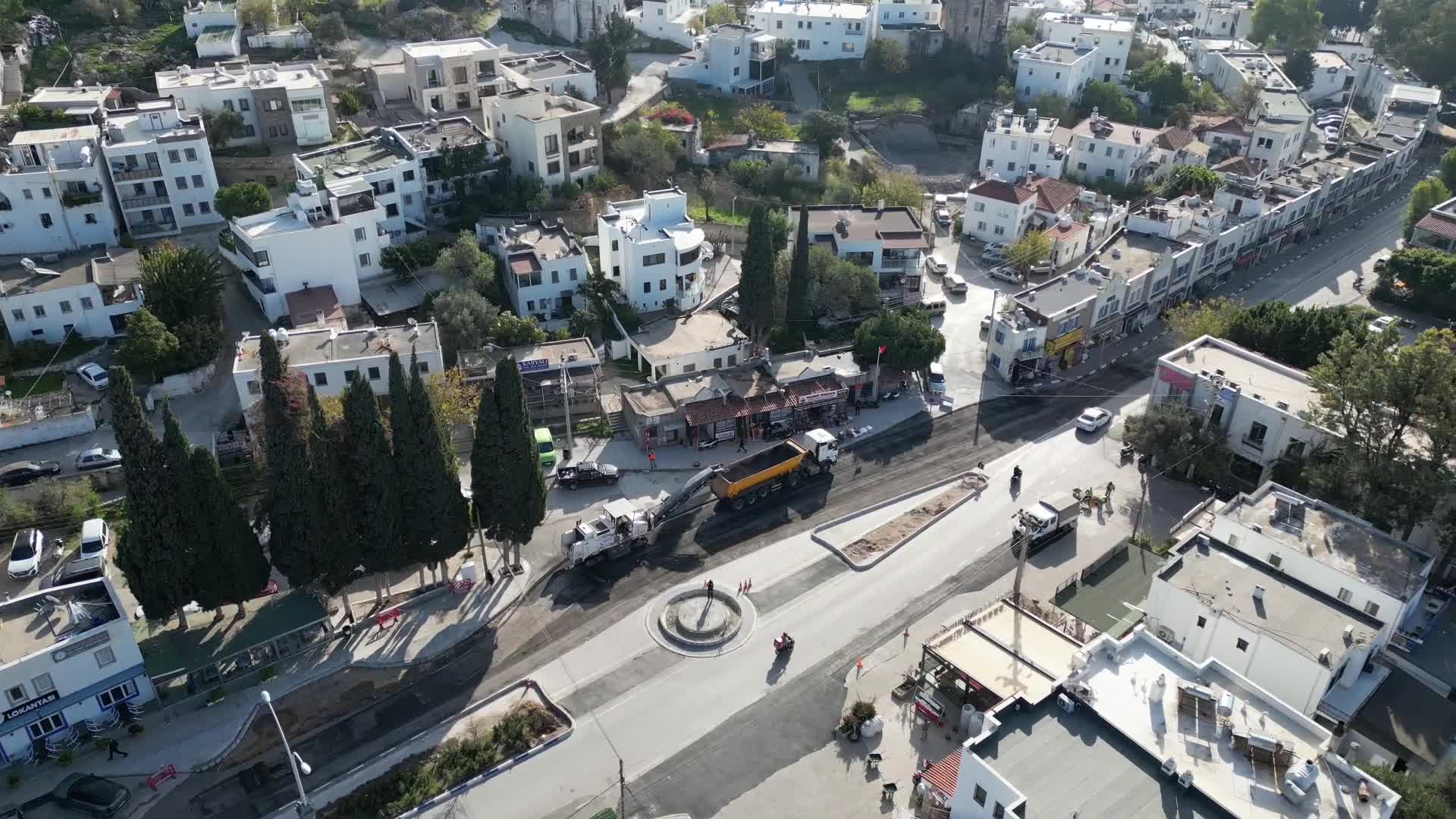 Bodrum Belediye Başkanı Mandalinci, Müskebi Mahallesi’nde devam eden çalışmaları inceledi