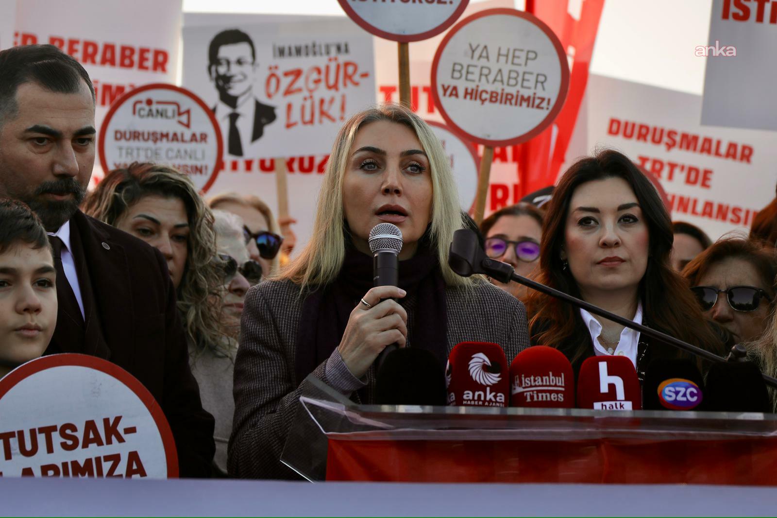 Aileler Silivri'den tepki gösterdi... Dilek İmamoğlu: Ekrem İmamoğlu’na ve çalışma arkadaşlarına yaşatılanlar, sadece bir hukuksuzluk değil, bir zulümdür