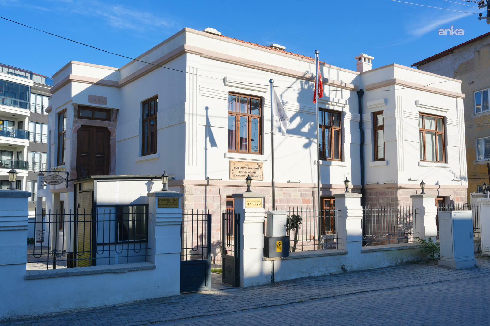 Burhaniye’nin tarihi, Kent Arşivi ile geleceğe taşınıyor