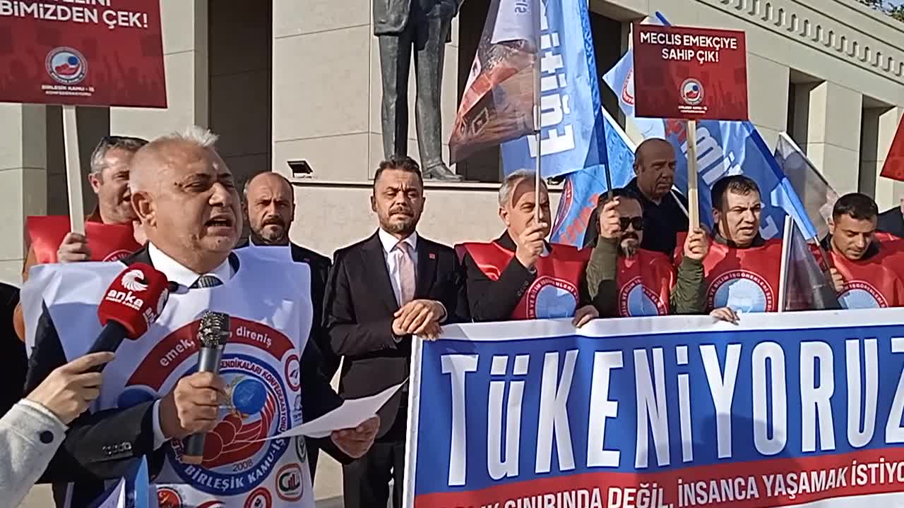 Birleşik Kamu-İş'e bağlı sendikalardan iş bırakma eylemi... Osmaniye İl Başkanı Yücel: "Bu iş bırakma eylemimiz bir uyarıdır"