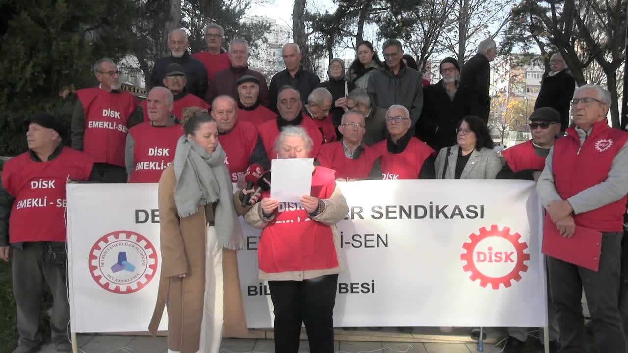 Birleşik Kamu-İş'e bağlı sendikalardan iş bırakma eylemi... Emekli Sen: "Emeğimizin ve alın terimizin karşılığını alıncaya kadar direneceğiz"