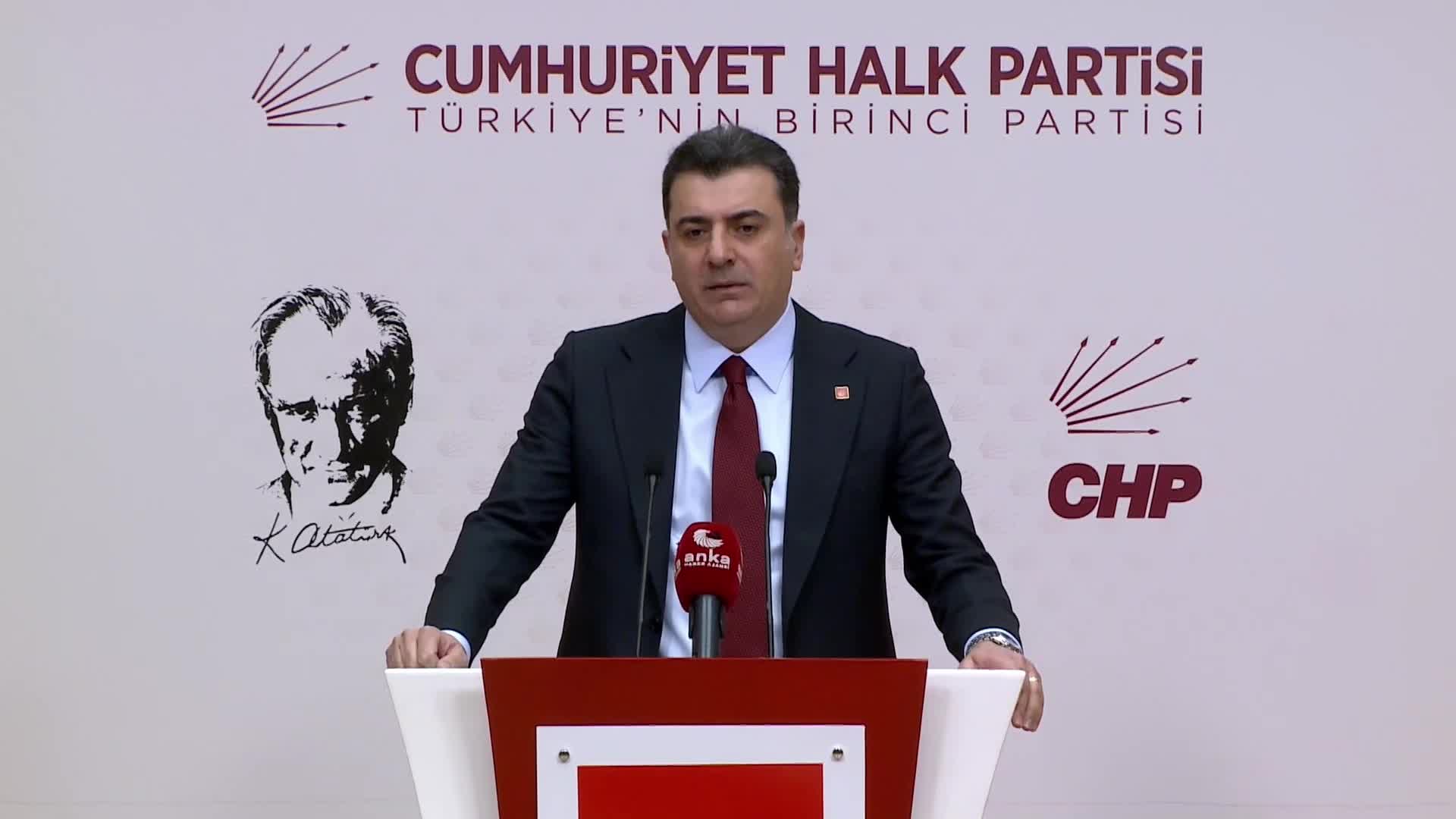 Zeynel Emre'den Bilal Erdoğan'ın açıklamalarına tepki: "Babasının yeterince güçlü olmadığını ve acziyetini itiraf etmiş"