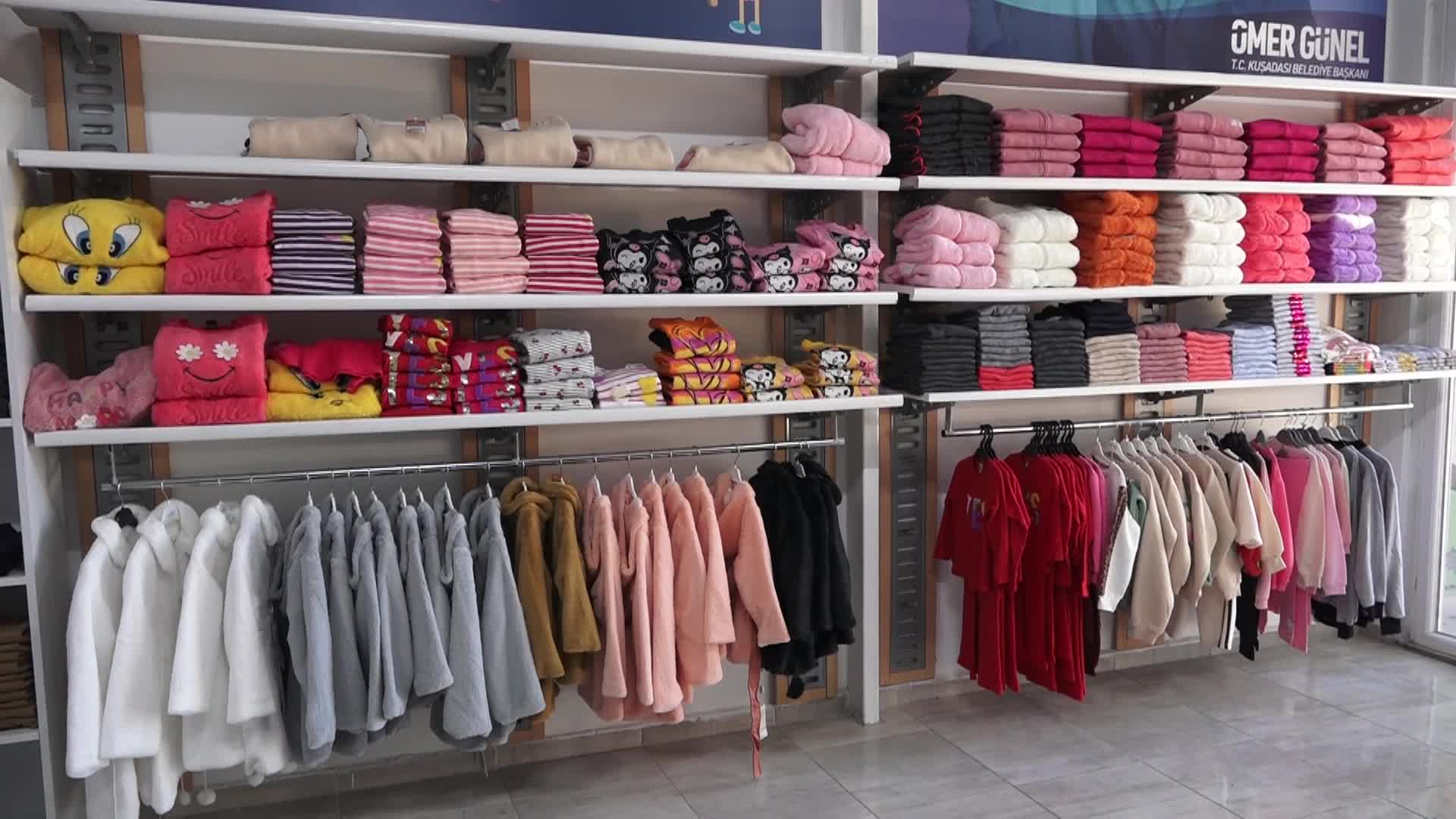 Ada Kıyafet Evi, Kuşadası’nda dayanışmanın adresi oldu