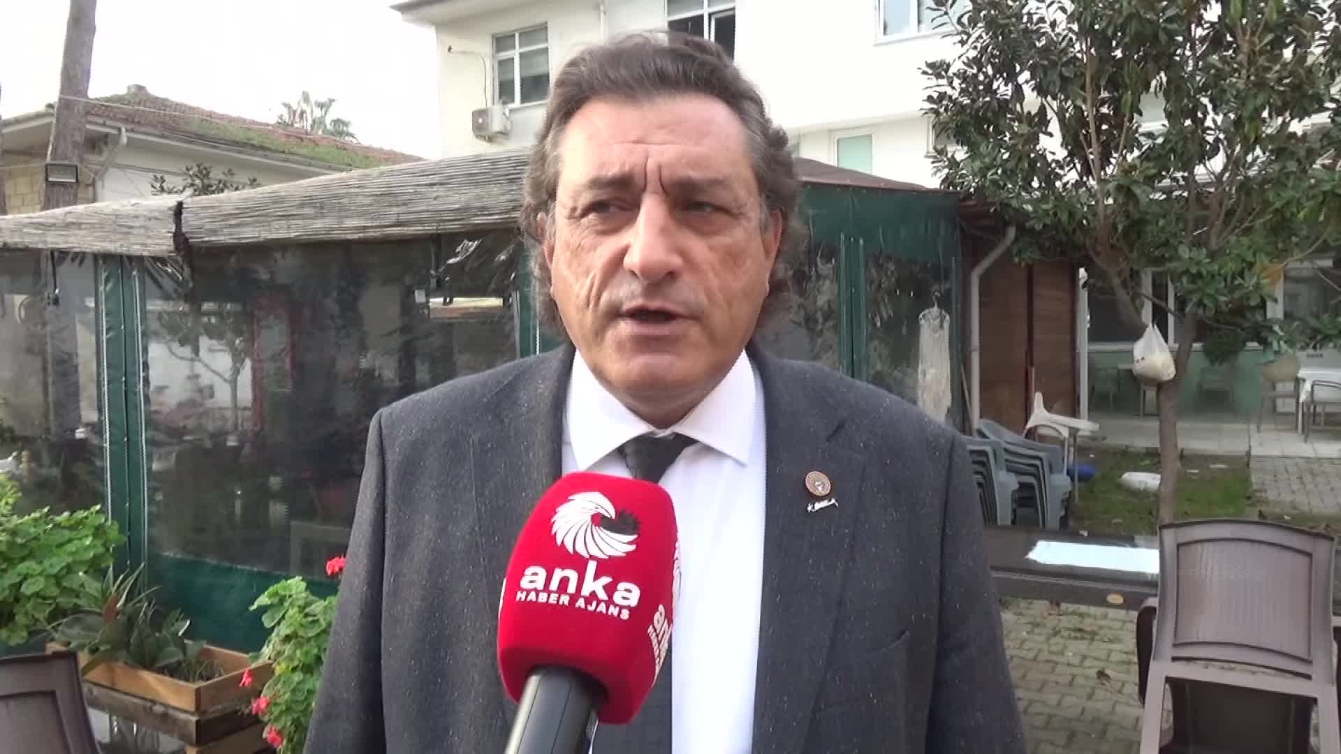 Eğitim İş Sendikası Sinop Şube Başkanı Şahbenderoğlu: "Yerli üretim diye bir silahın fotoğrafını anaokul seviyesindeki çocuğun eline tutuşturmak mantıksız"